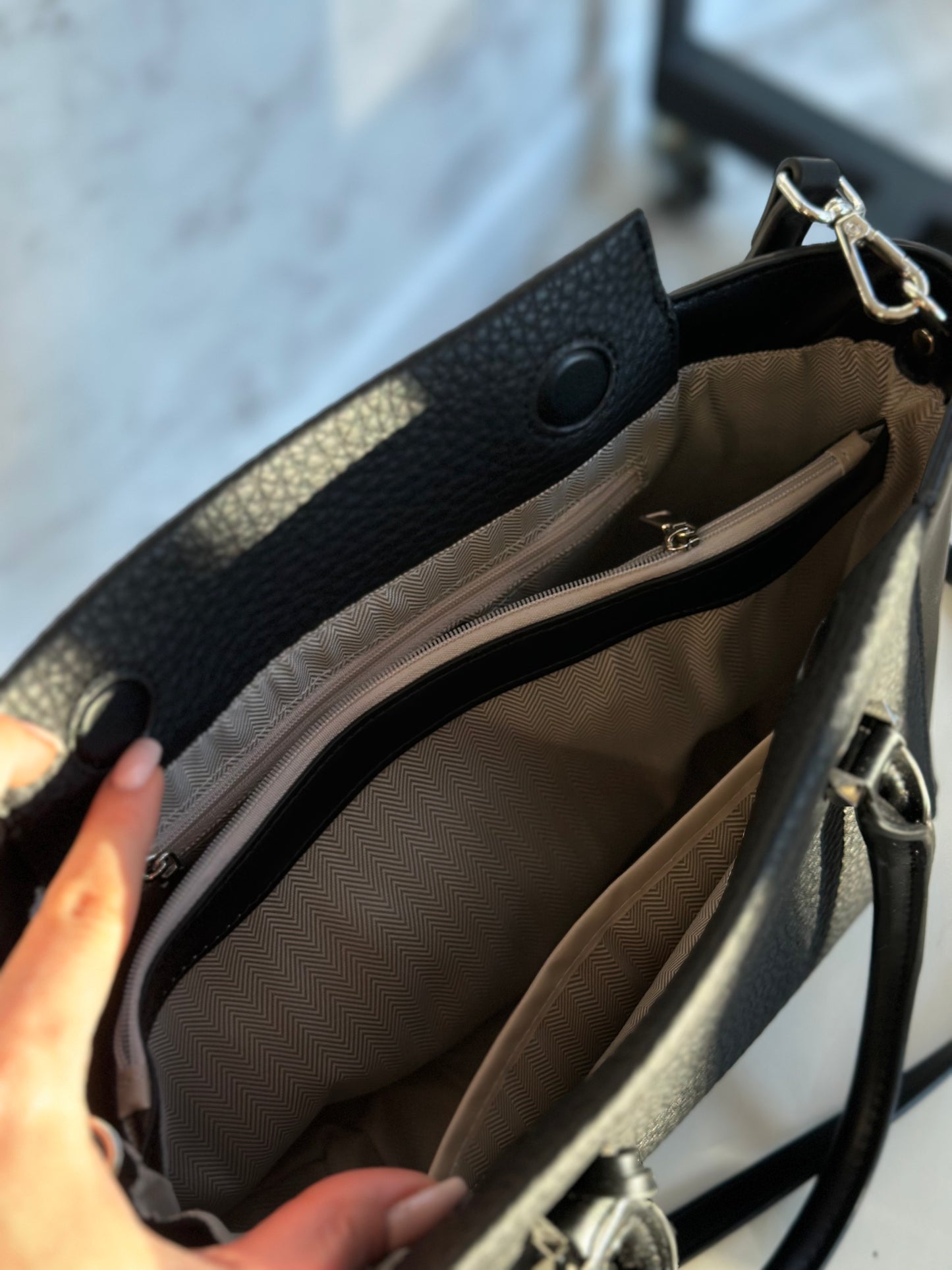 Дамска чанта от еко кожа