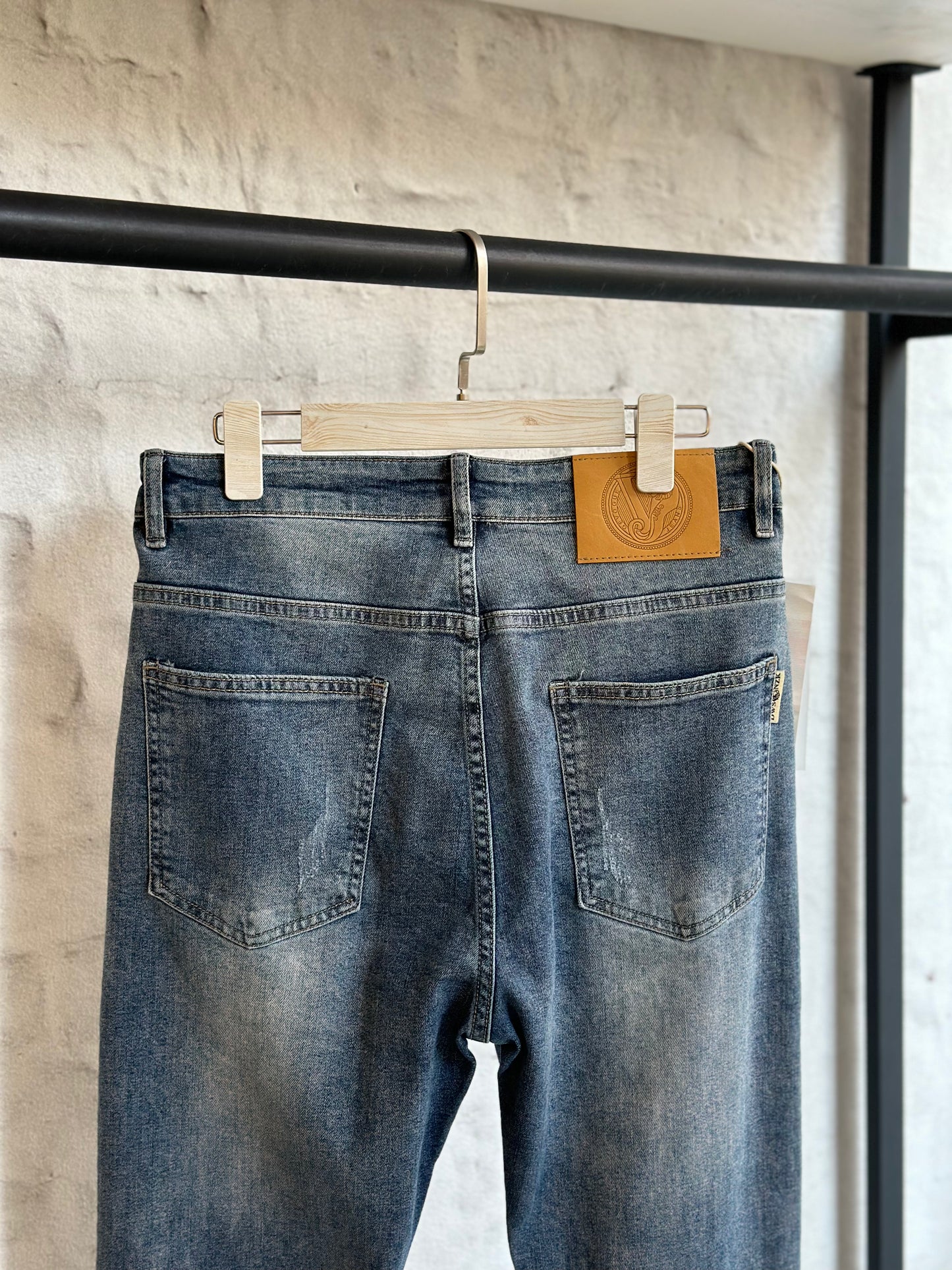 Мъжки дънки