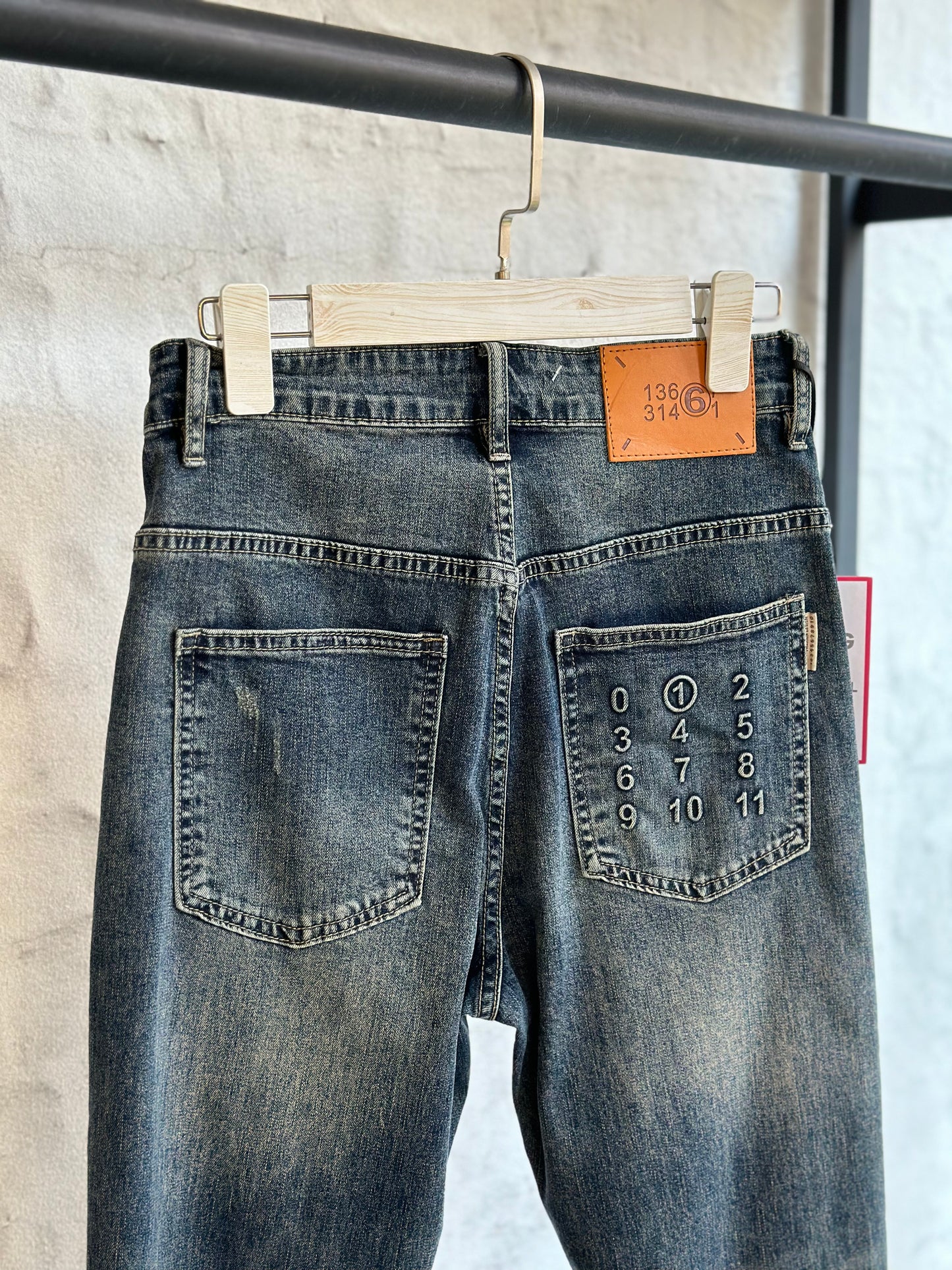 Мъжки дънки