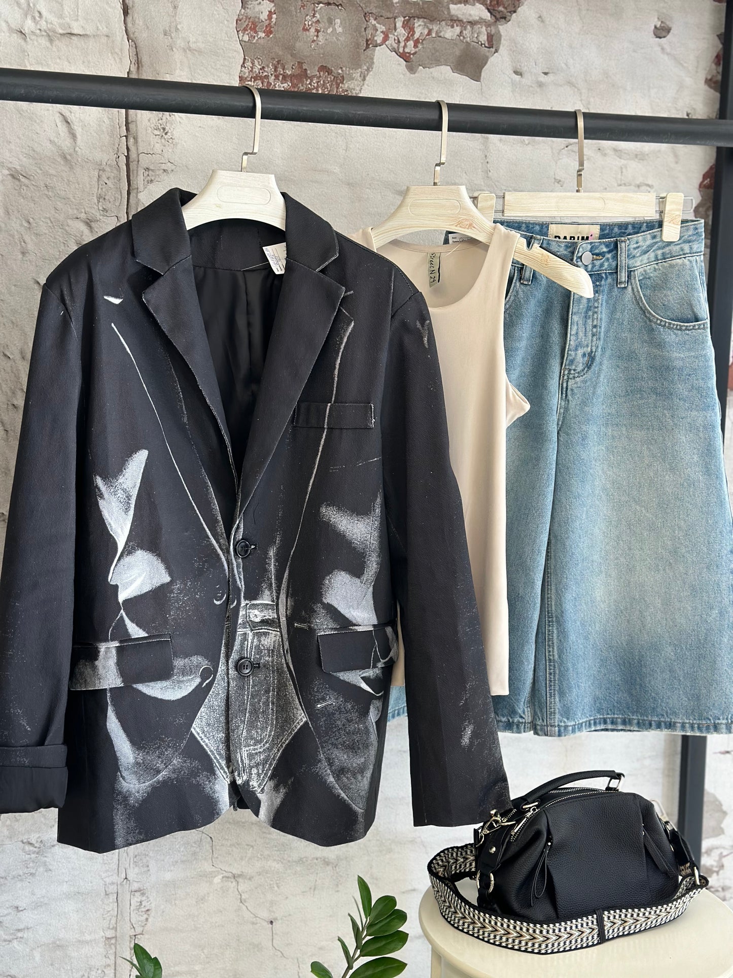 Дамско спортно-елегантно сако