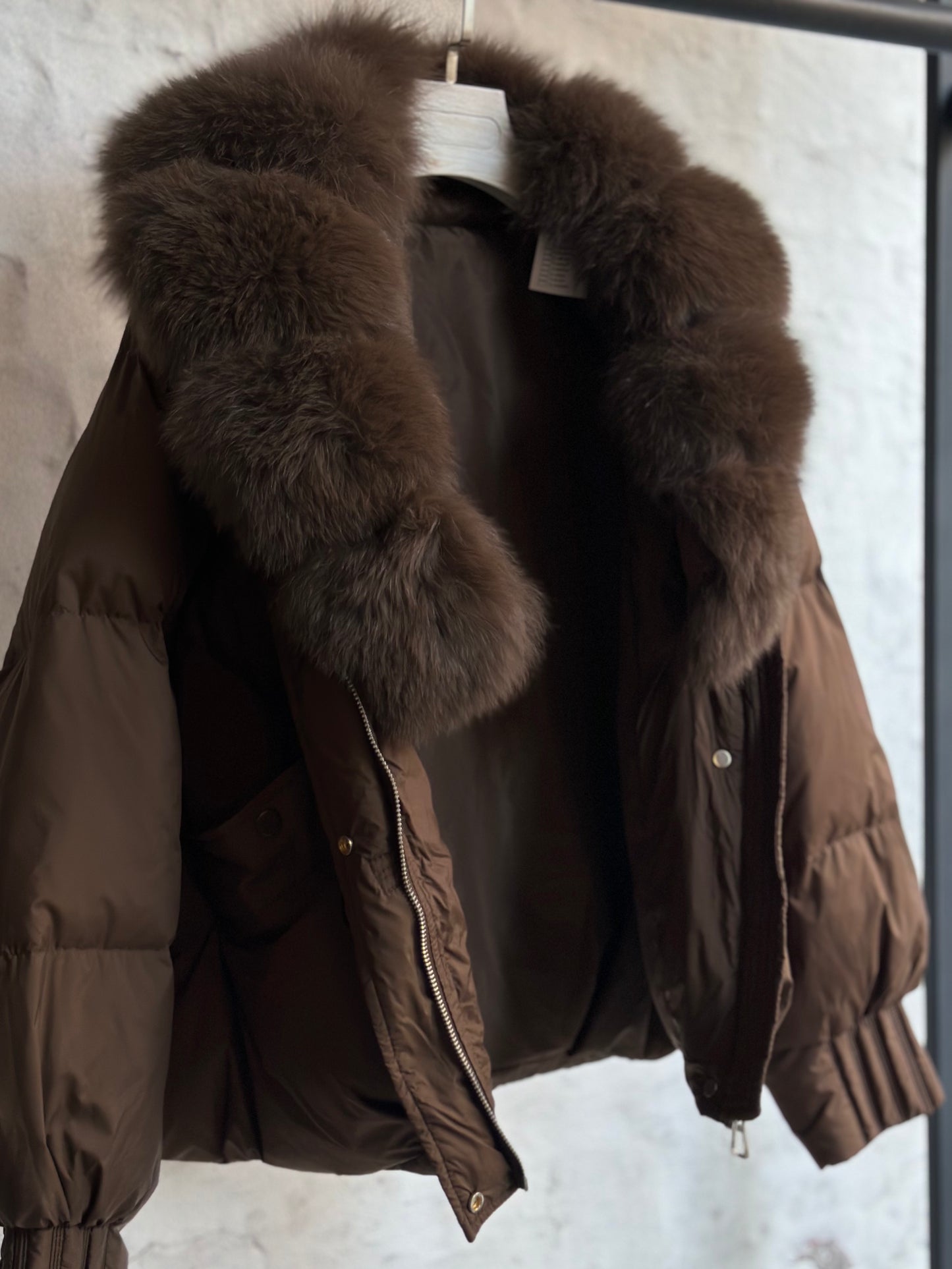 Дамско яке с гъши пух и естествен кафяв косъм