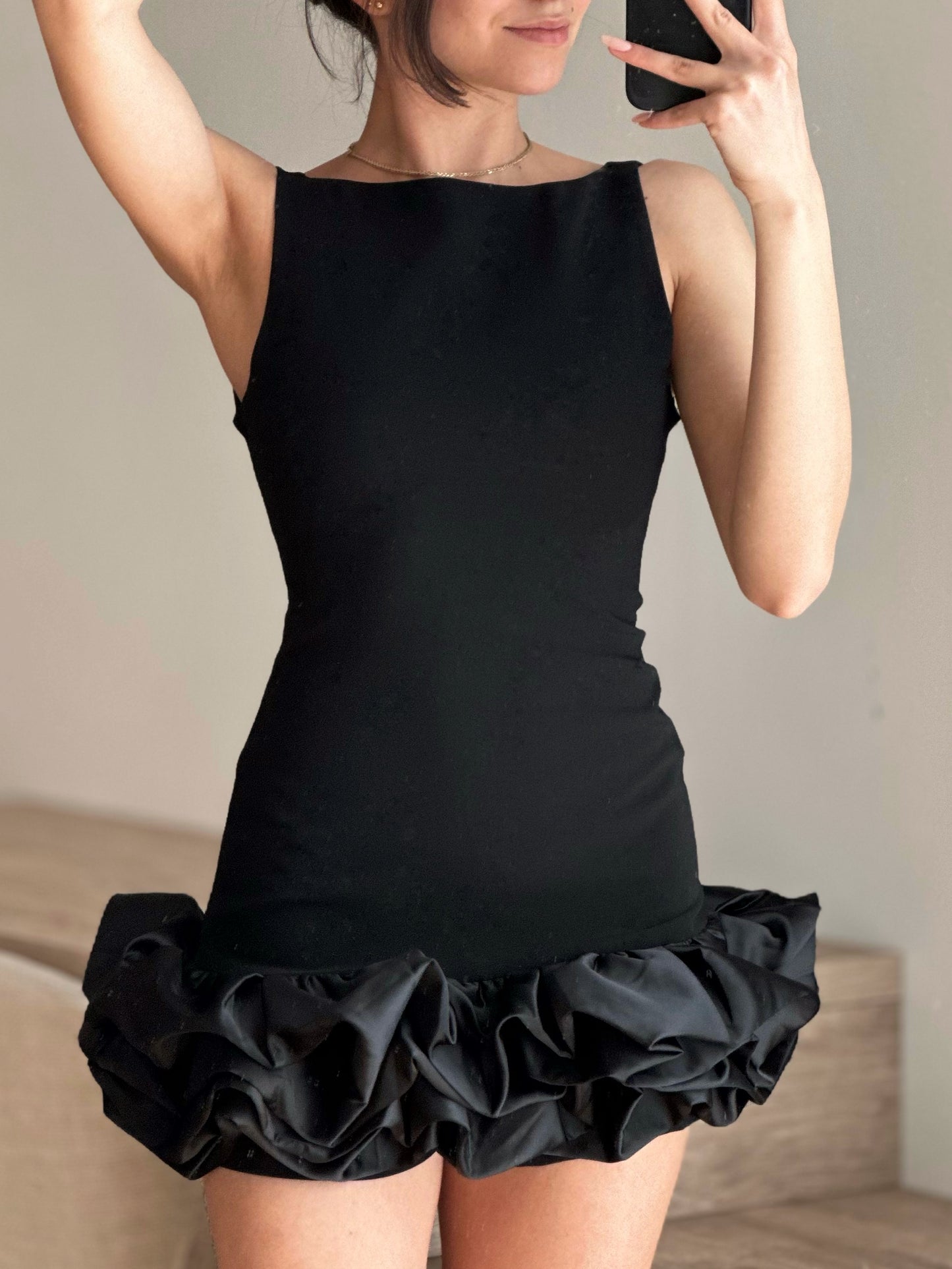 Дамска рокля