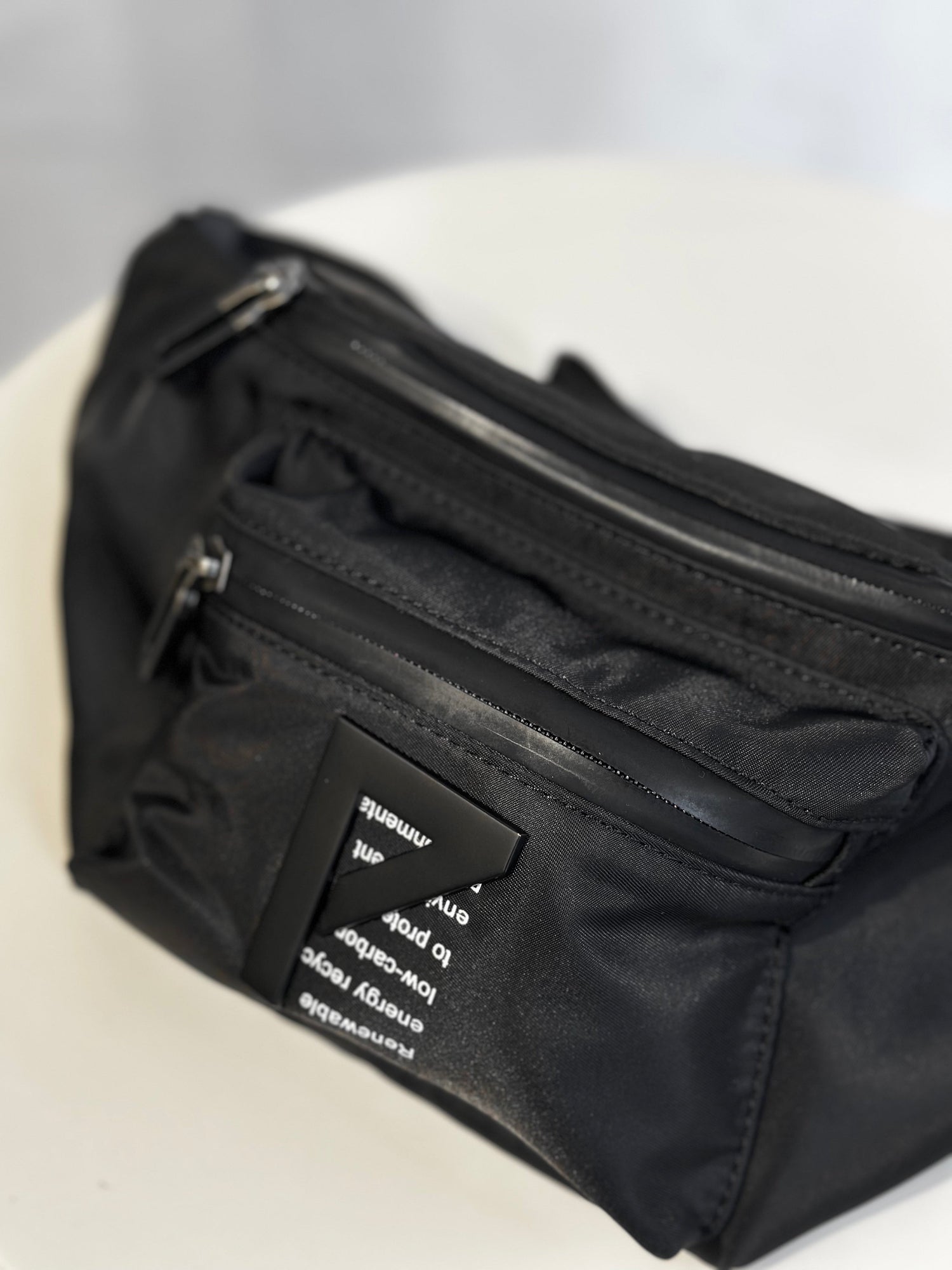 Мъжки чанти и аксесоари