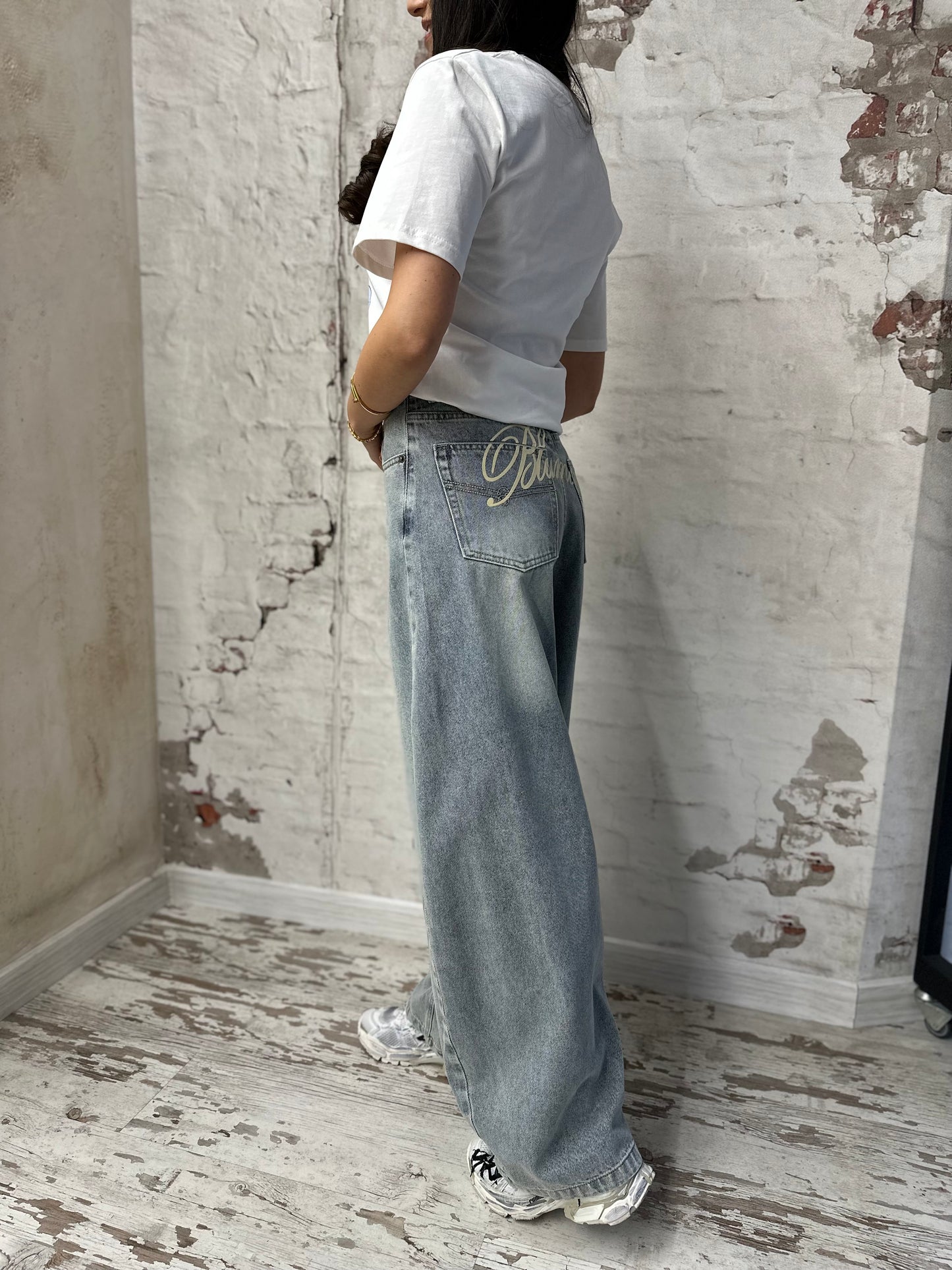 Дамски дънки с висока талия