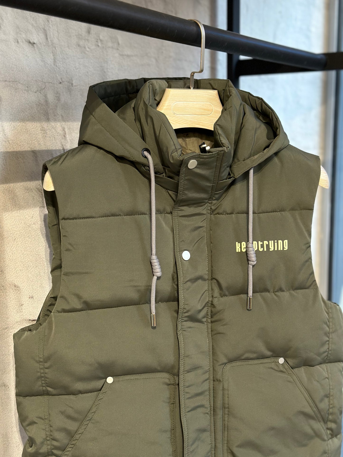 Мъжки елек от шушляк