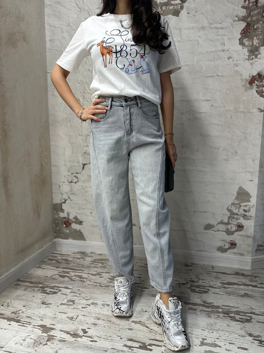 Дамски дънки с висока талия в светъл деним