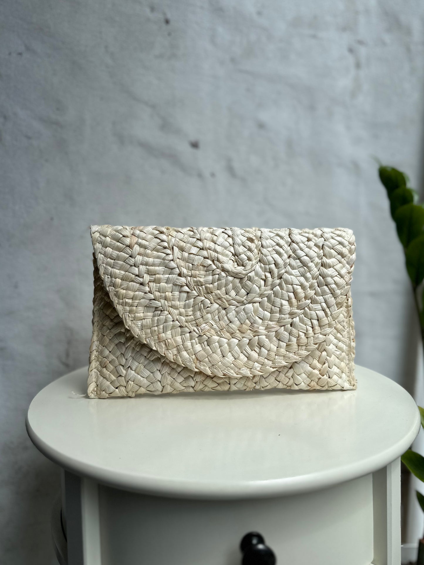 Плетен дамски клъч