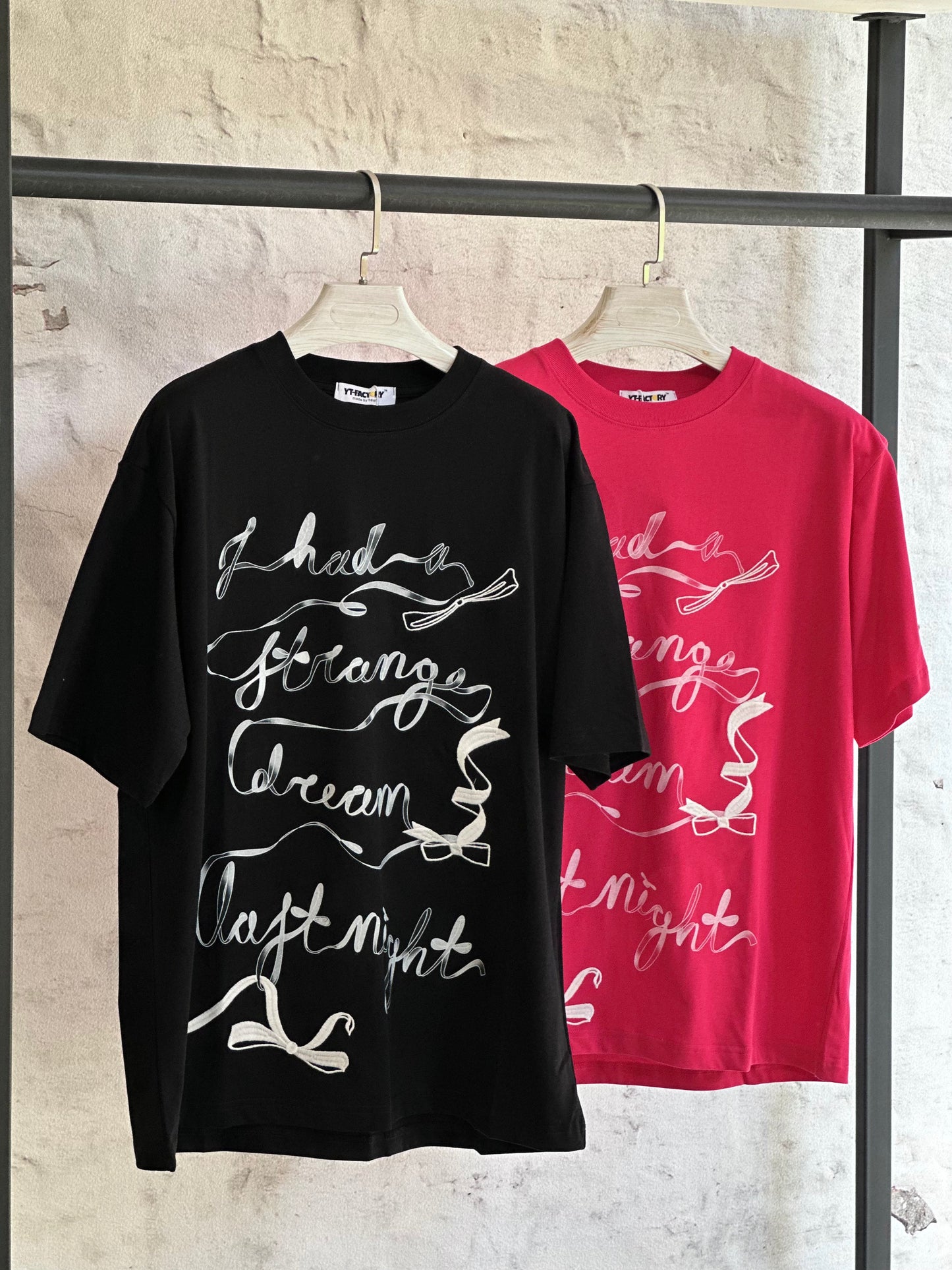 Дамска тениска Dream-черна