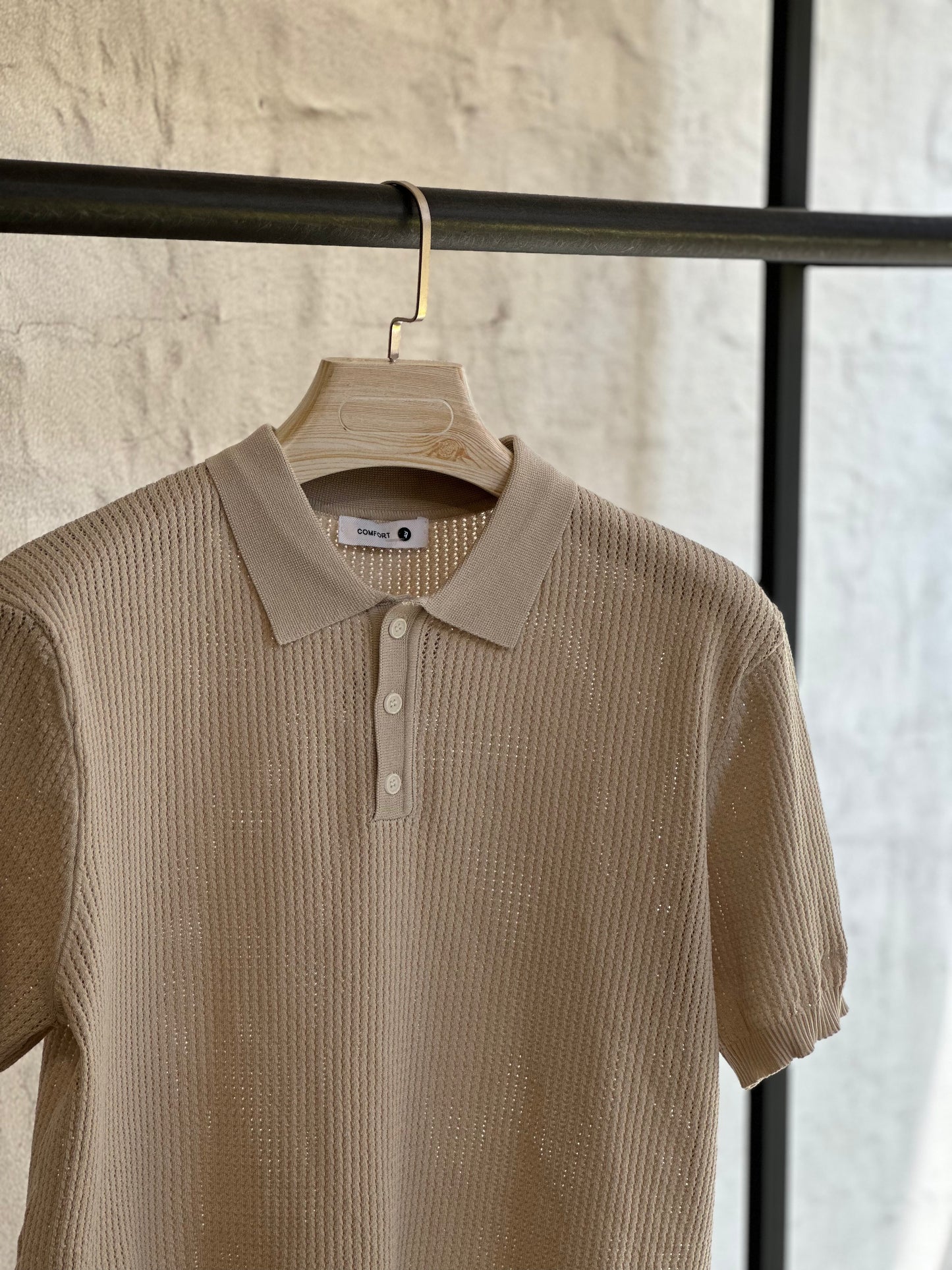 Мъжка тениска фино плетиво-крема