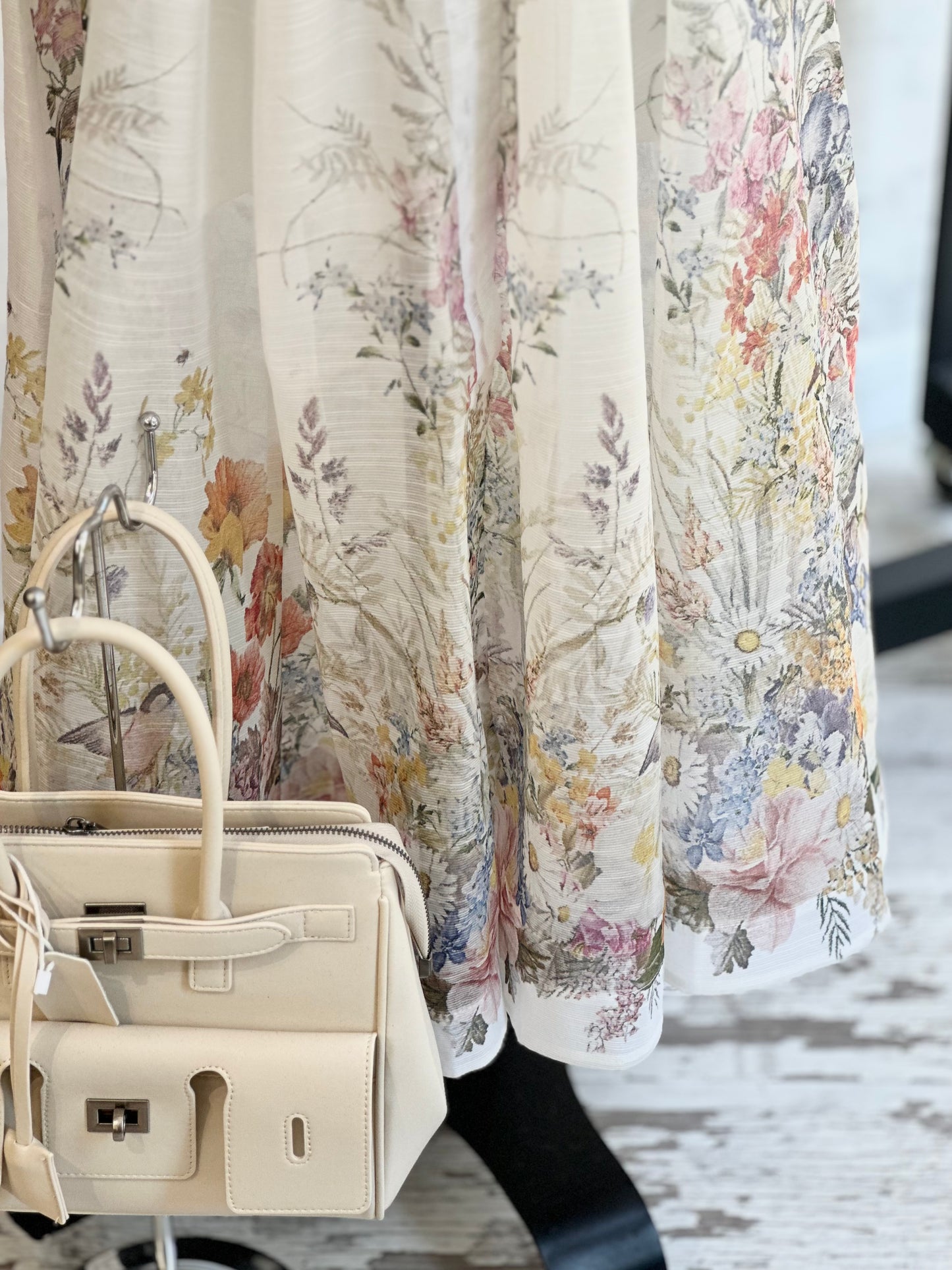 Лятна дамска рокля