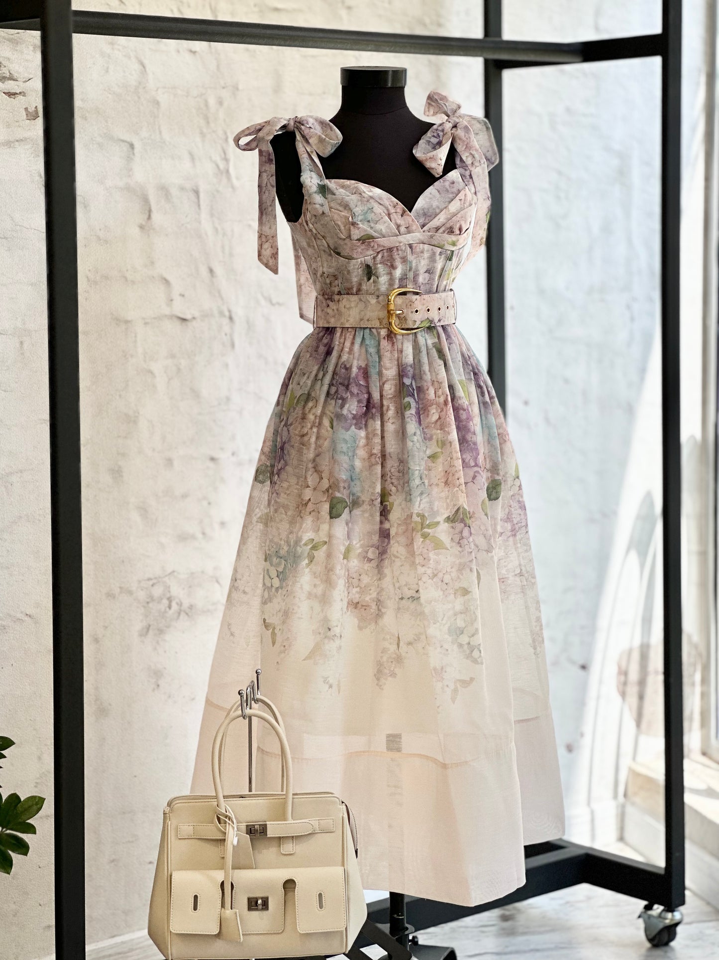 Дамска рокля