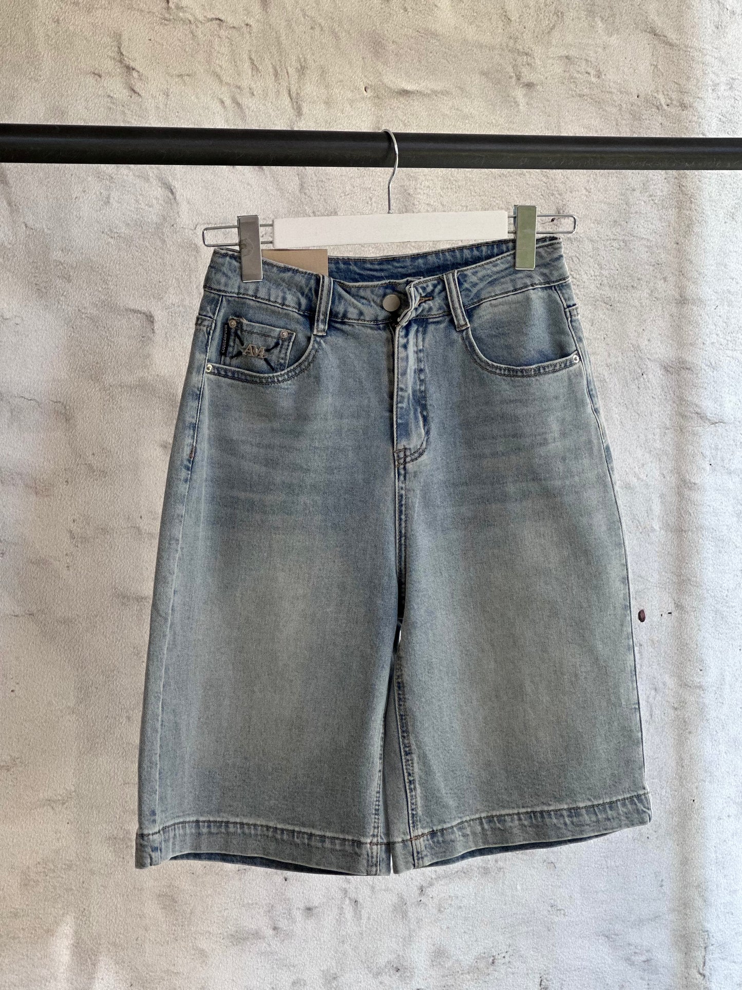 Дамски дънки до коляно