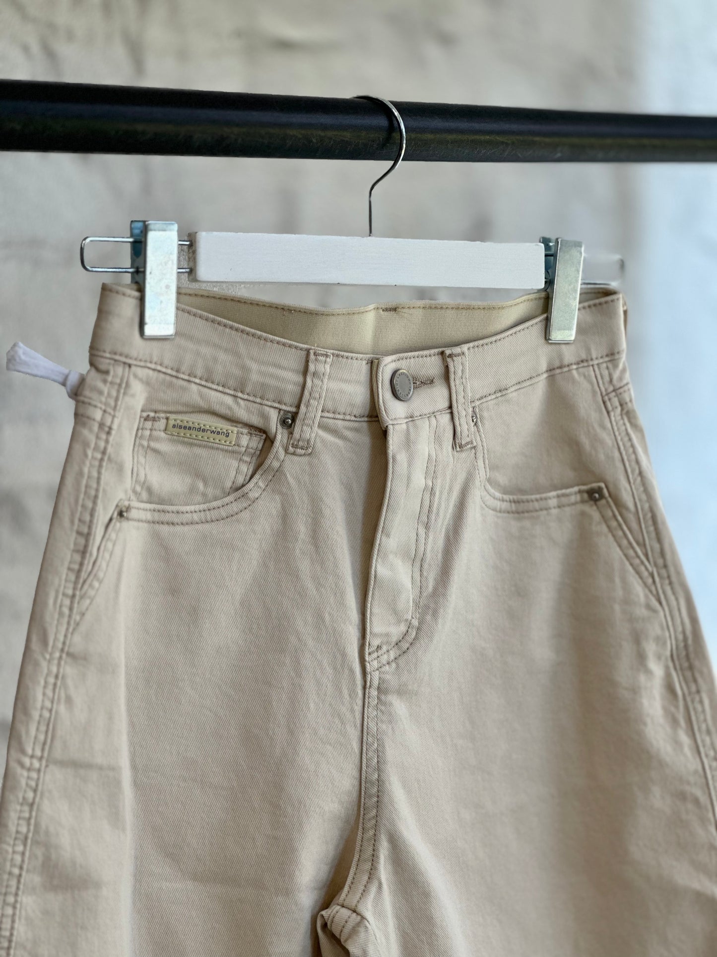 Дамски дънки до коляно