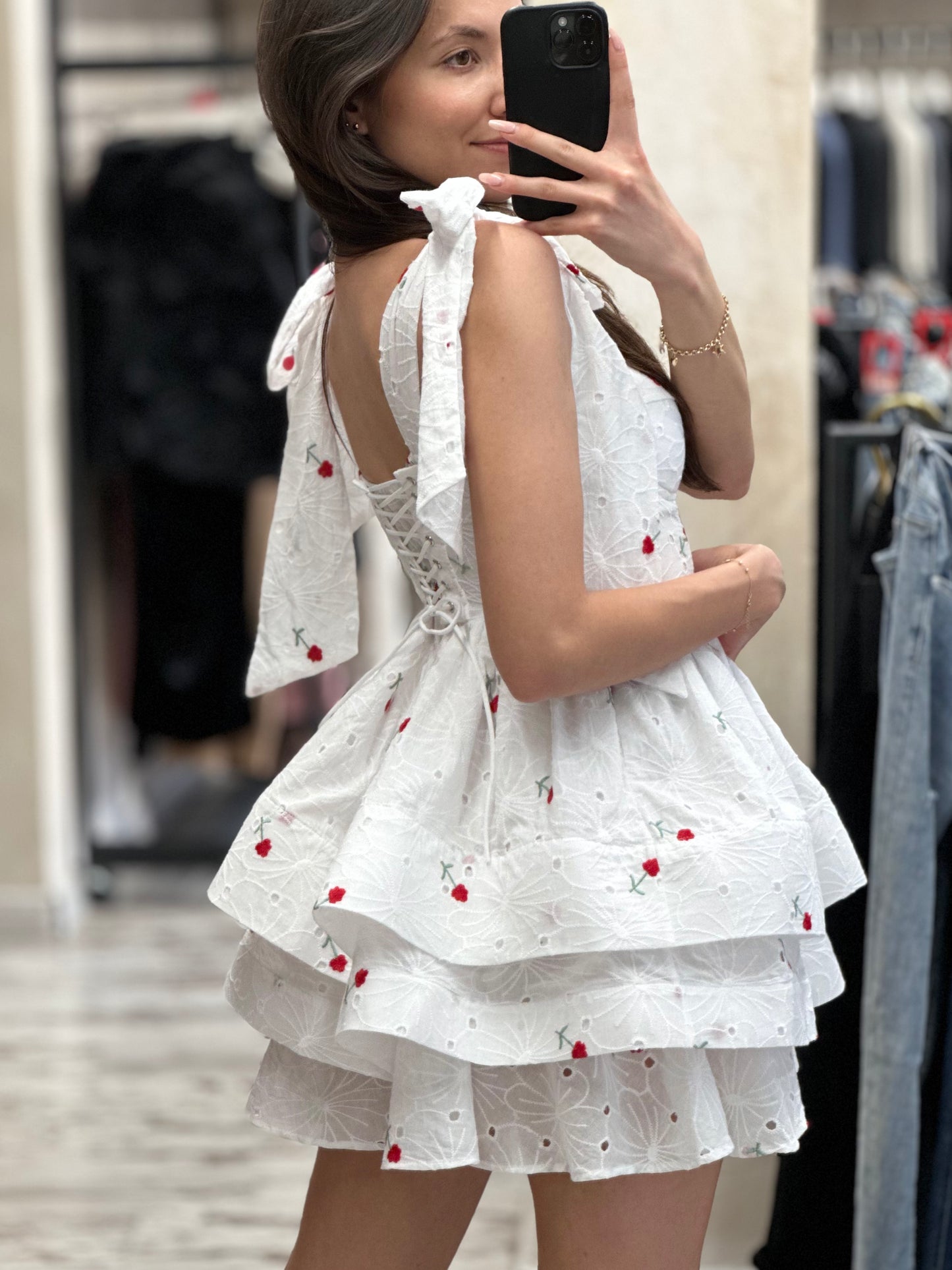 Дамска рокля