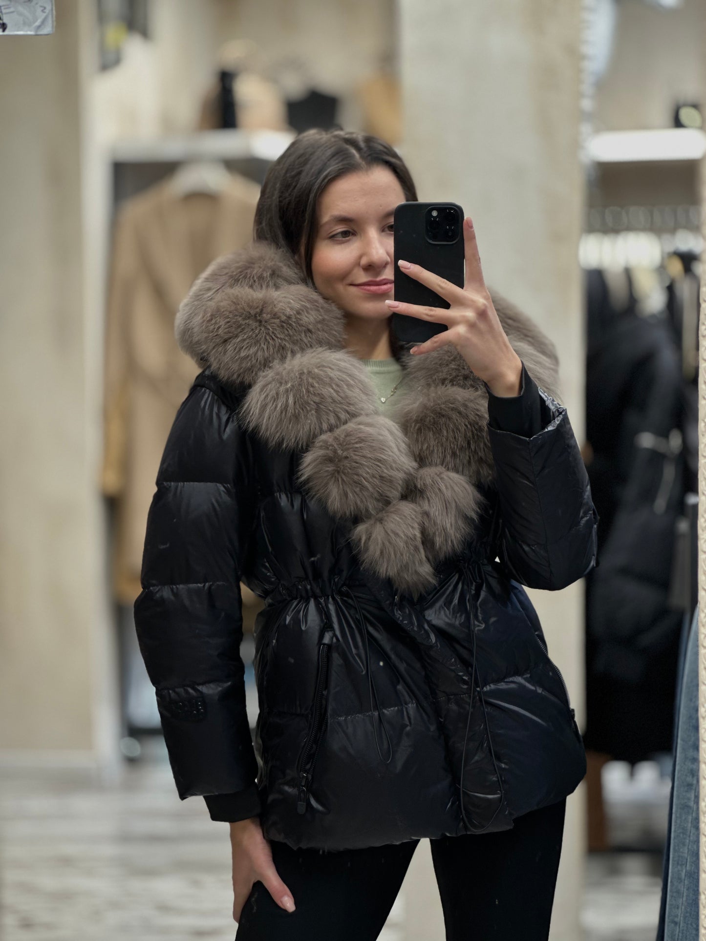 Дамско яке с гъши пух и естествен косъм