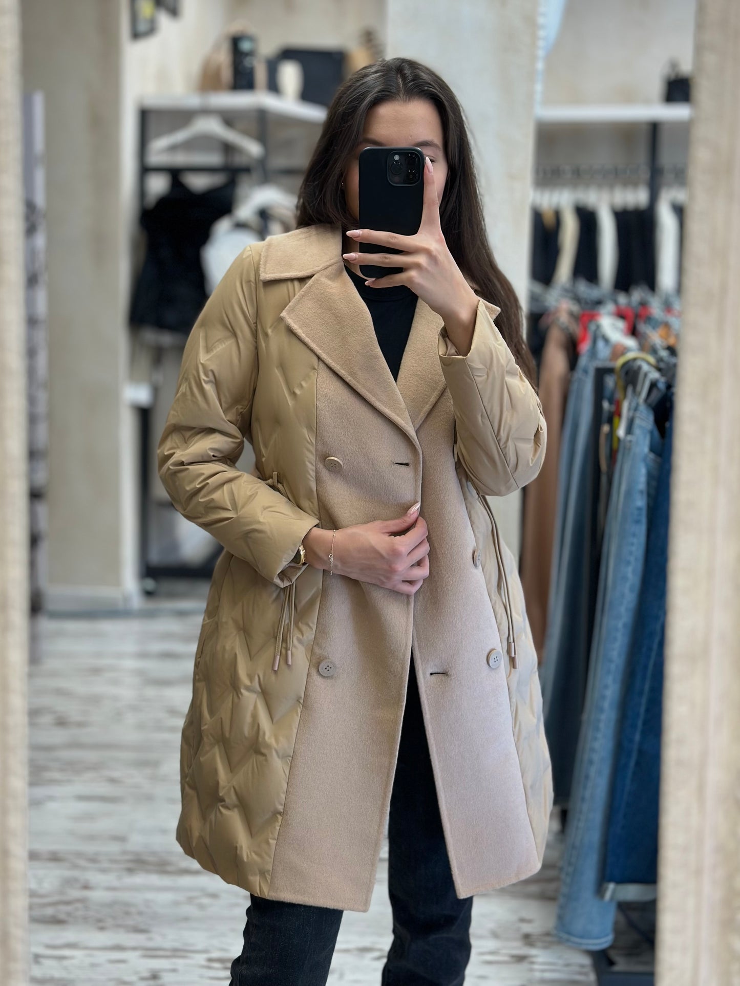 Палто с шушляк и ластик в талията