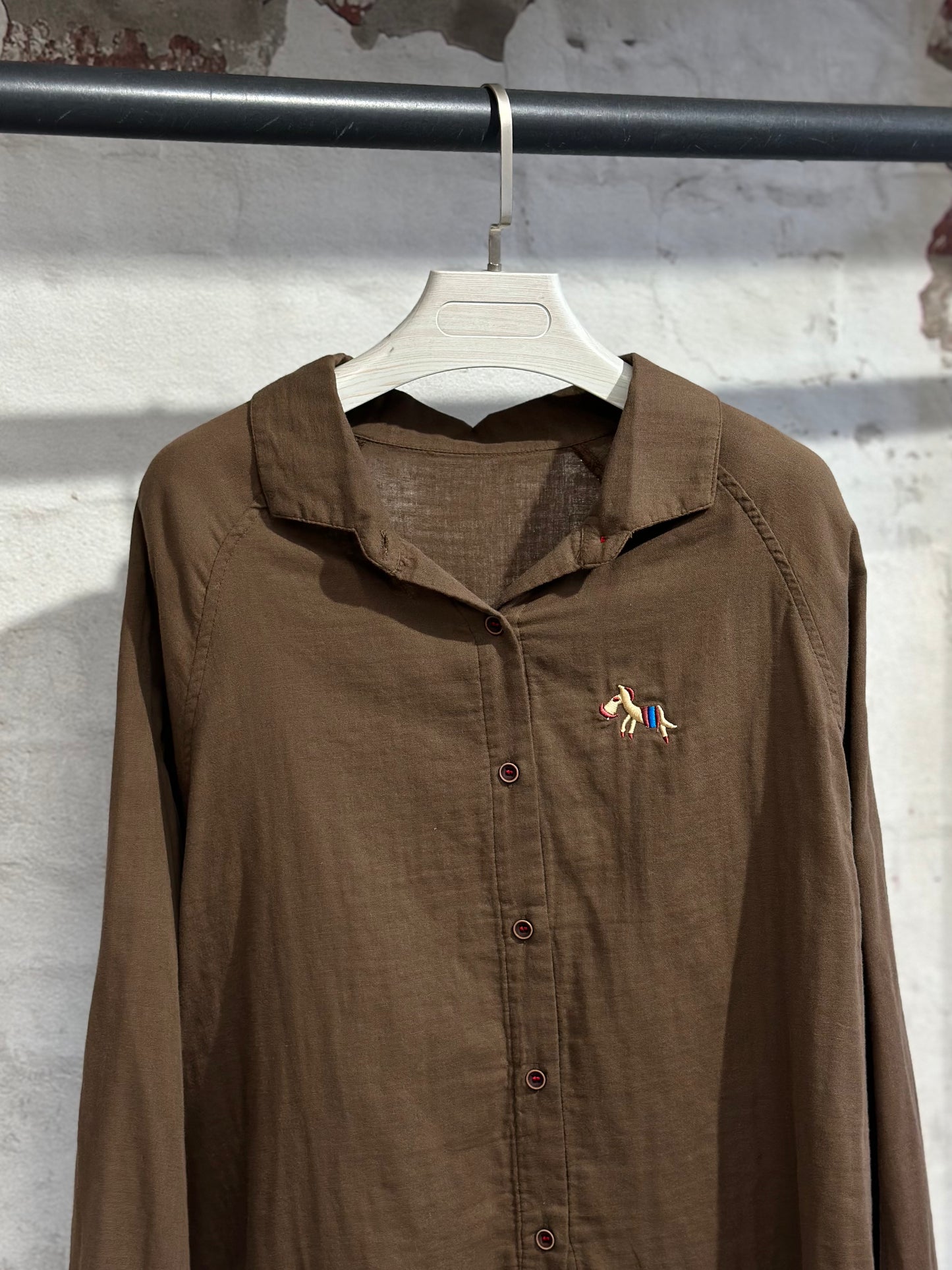 Дамска памучна риза-кафява