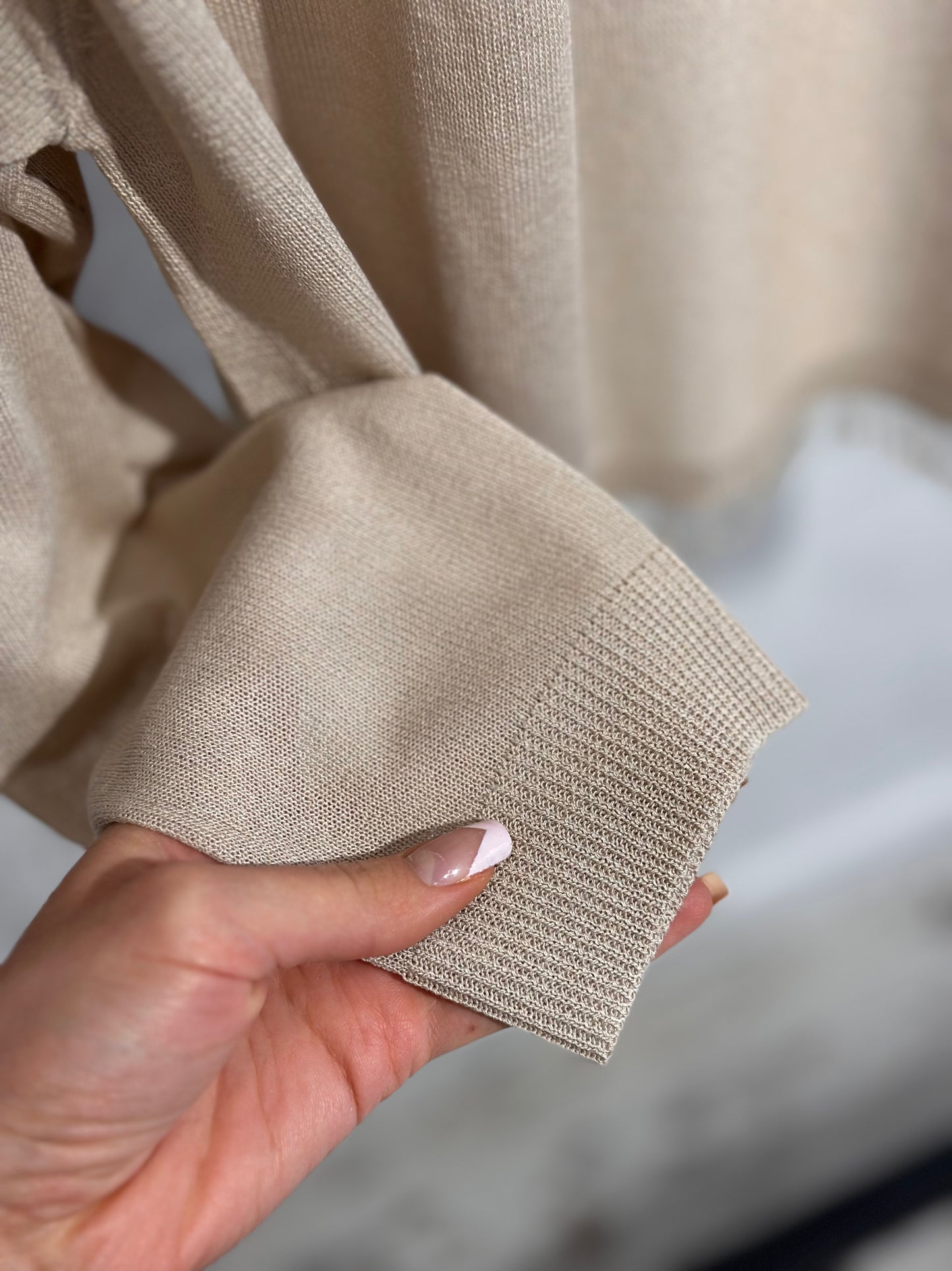 Жилетка финно плетиво- светло бежова