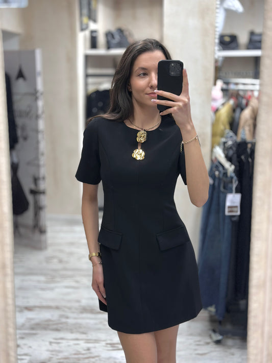 Дамска коктейлна рокля-черна