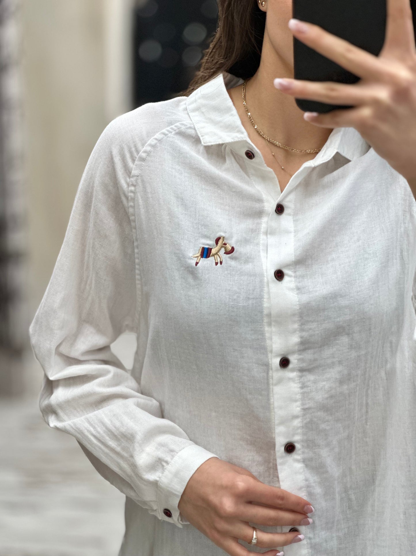 Дамска памучна риза-бяла