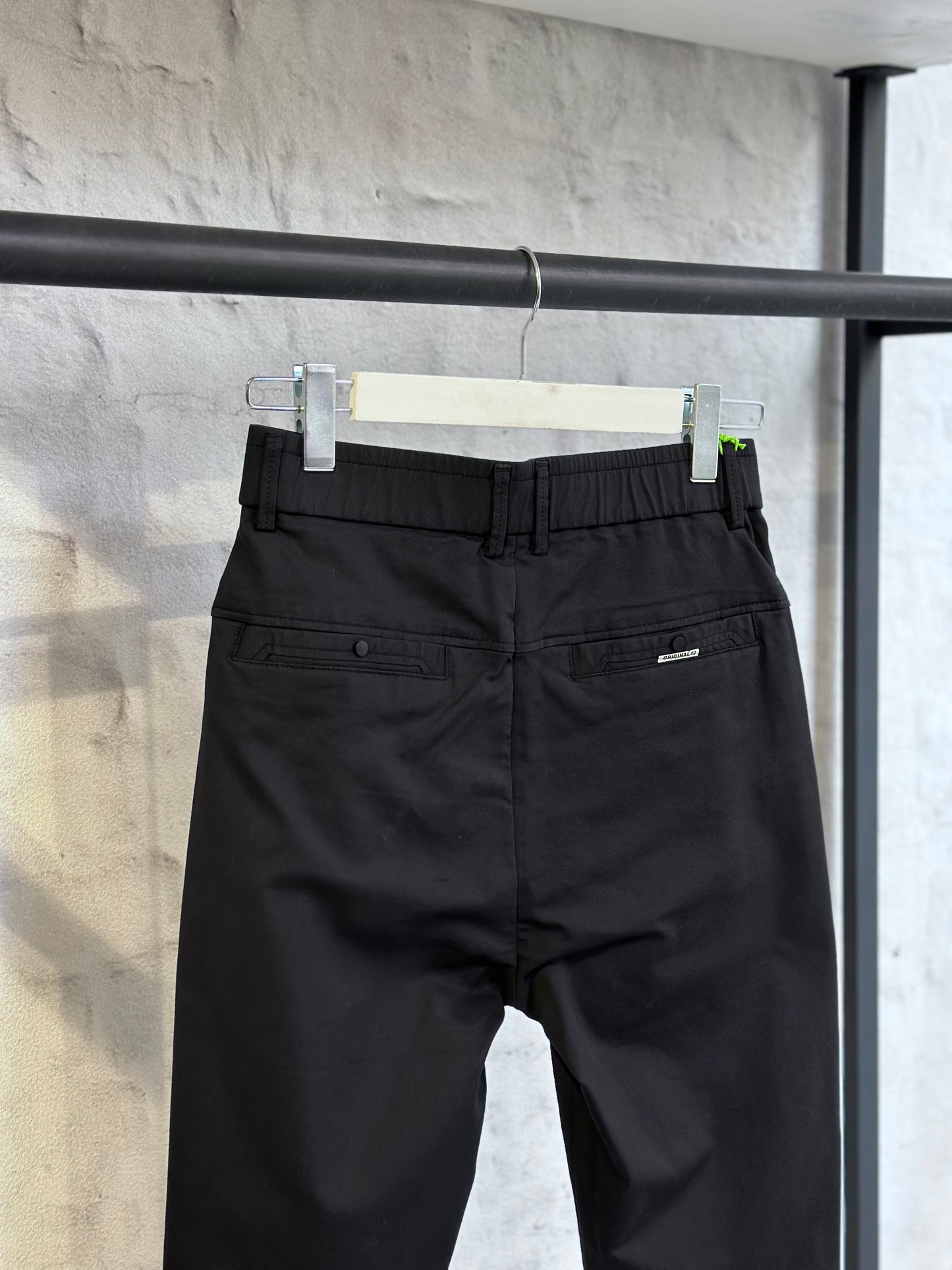 Мъжки панталон-черен