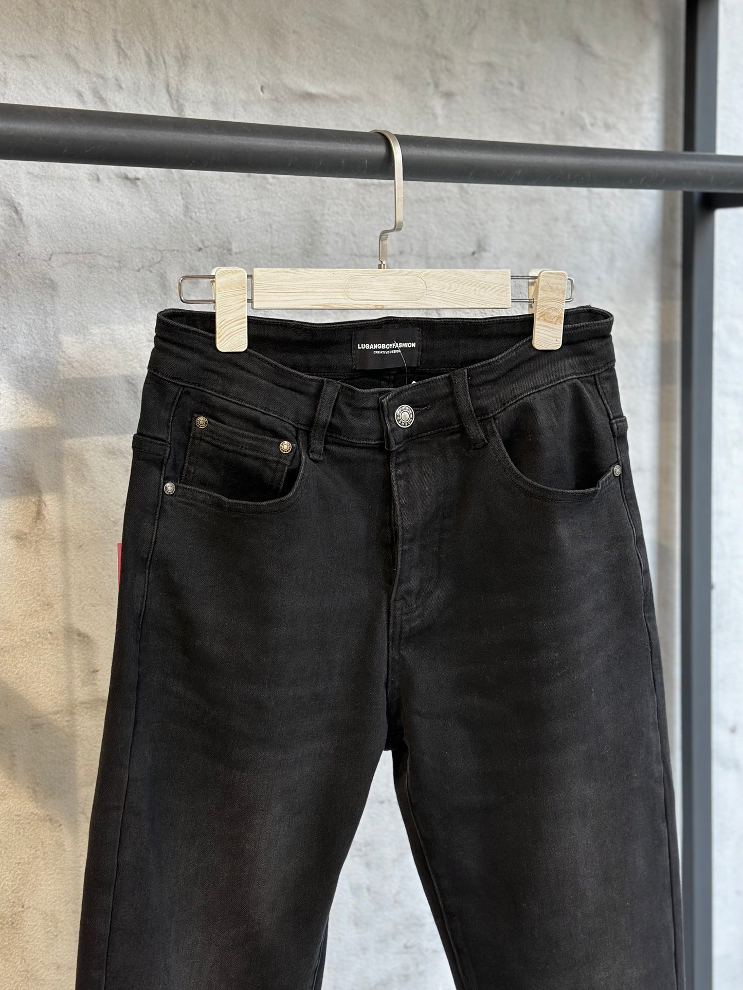 Мъжки дънки-черни