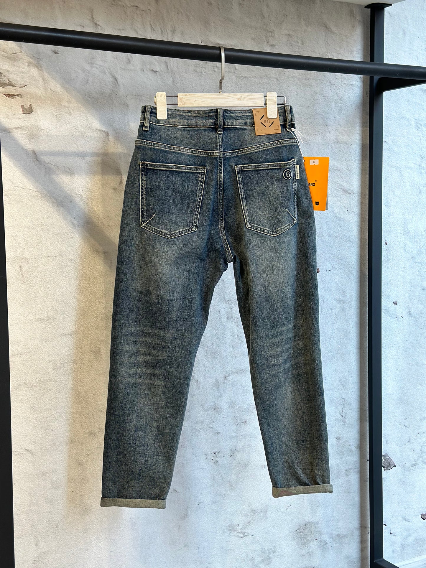 Мъжки дънки