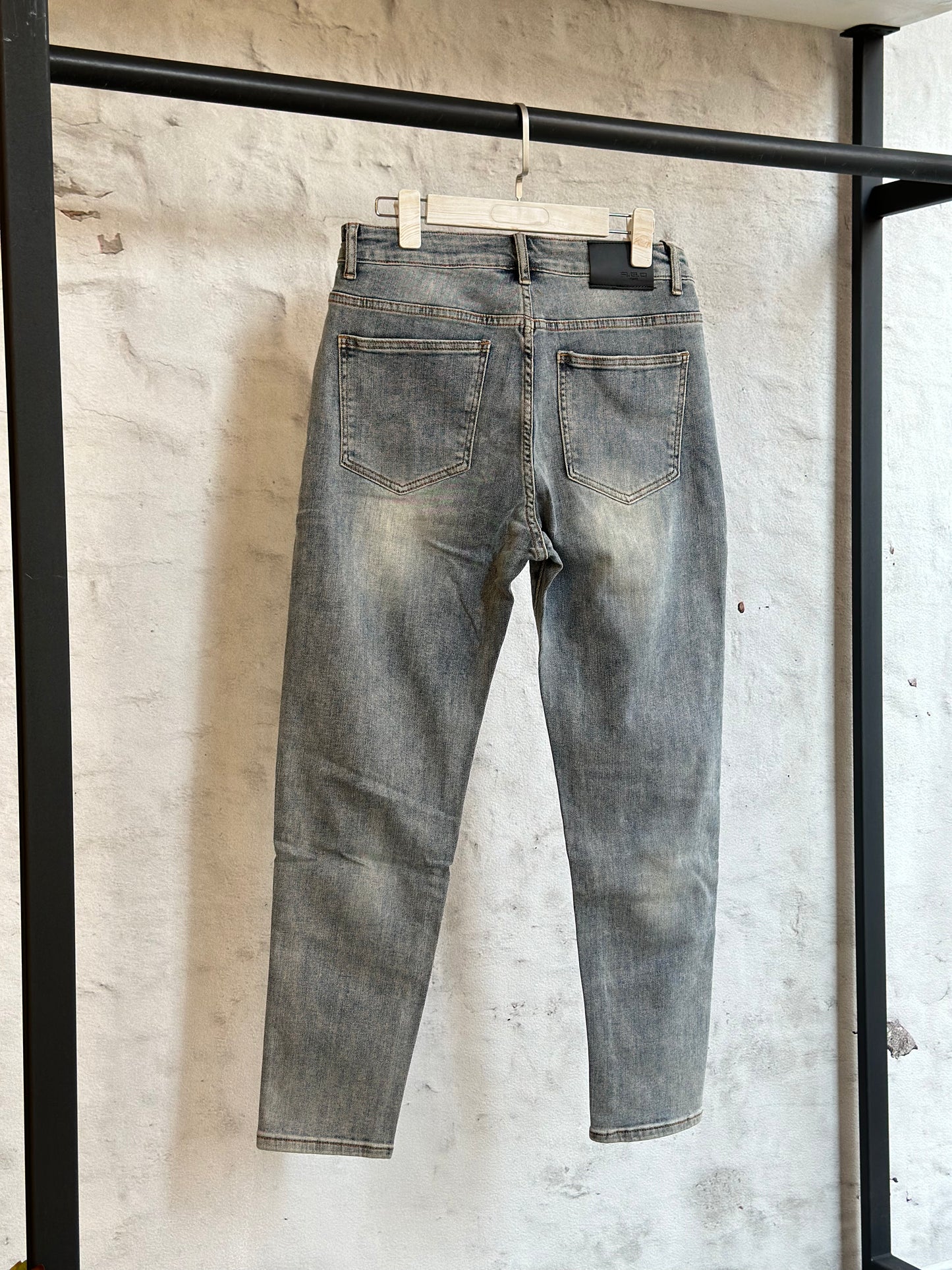 Мъжки дънки