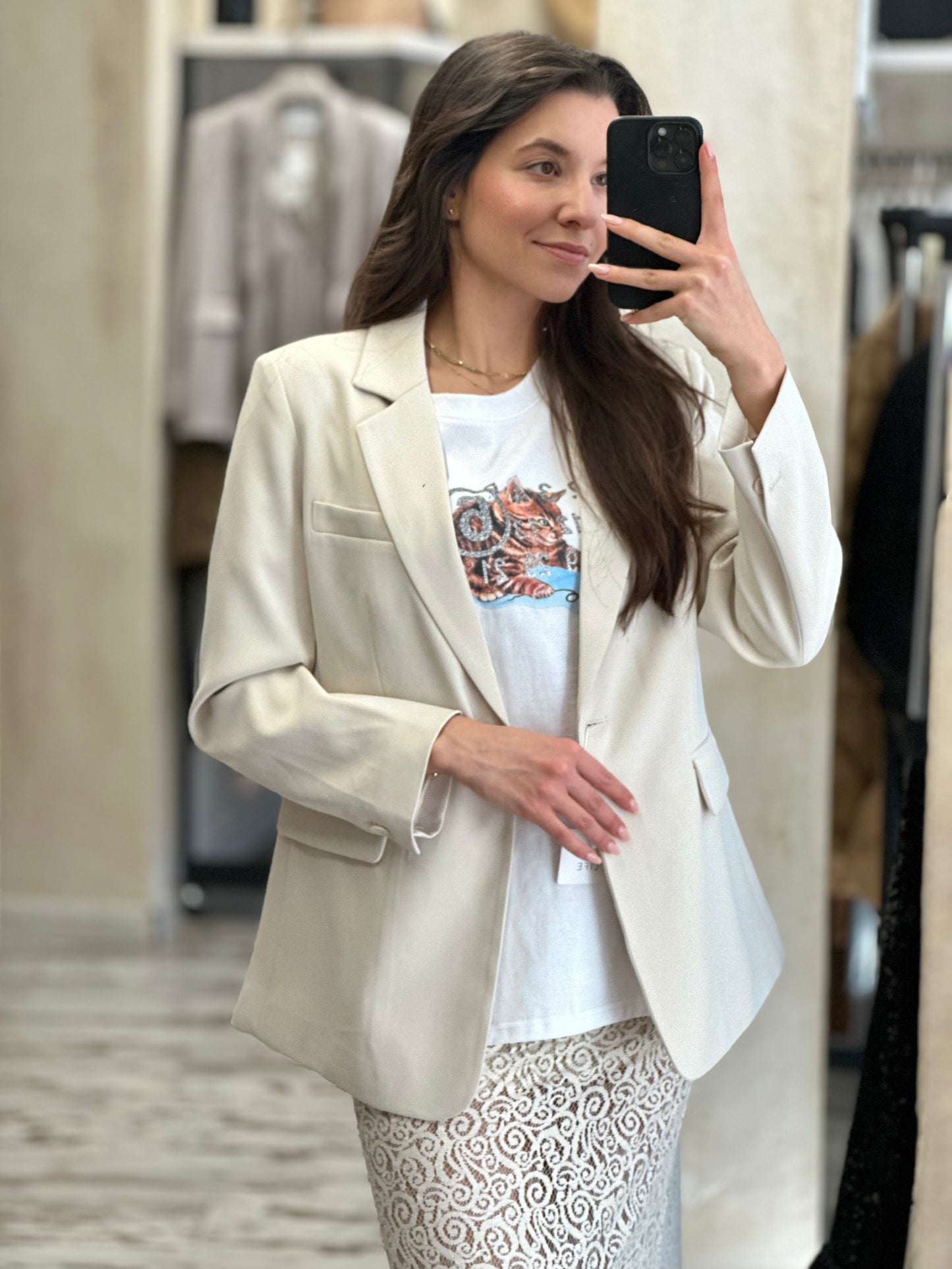 Дантелена ефирна пола