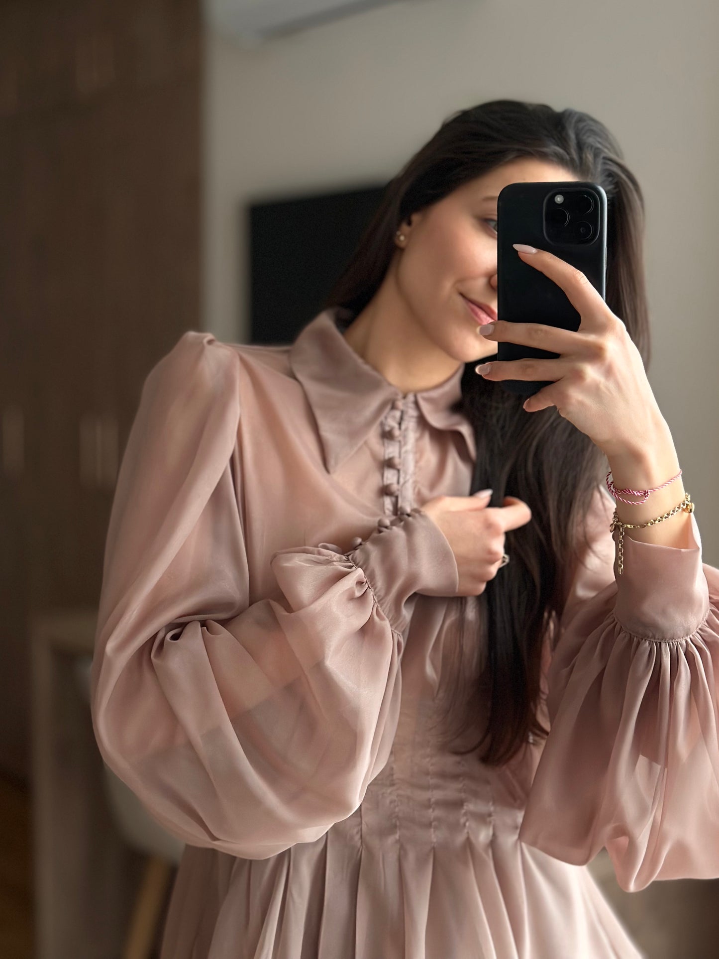 Дамска рокля Blush Elegance