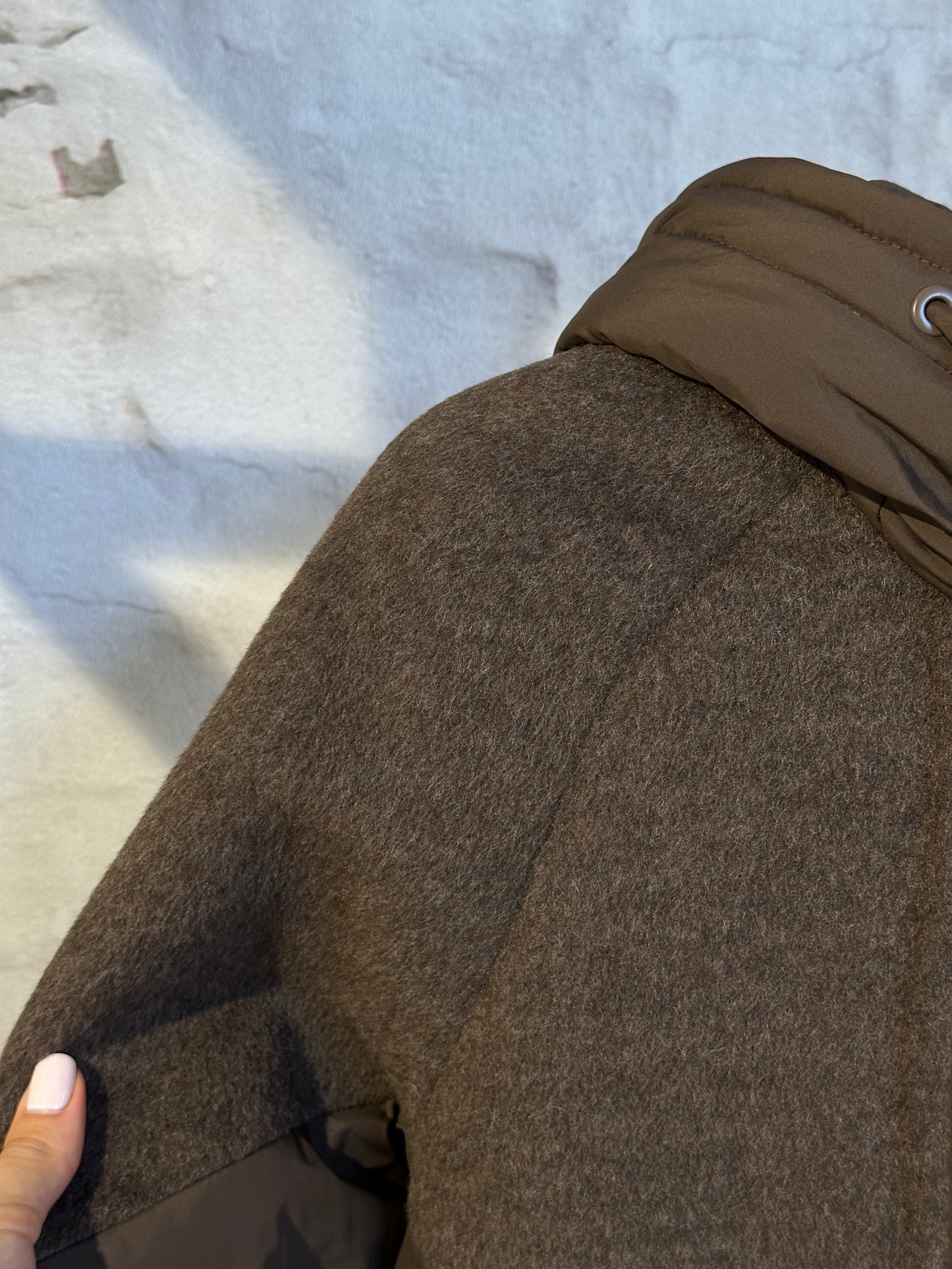 Дамско късо палто-кафяво