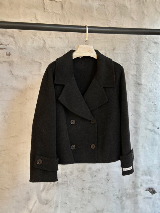 Дамско вълнено късо палто-черно