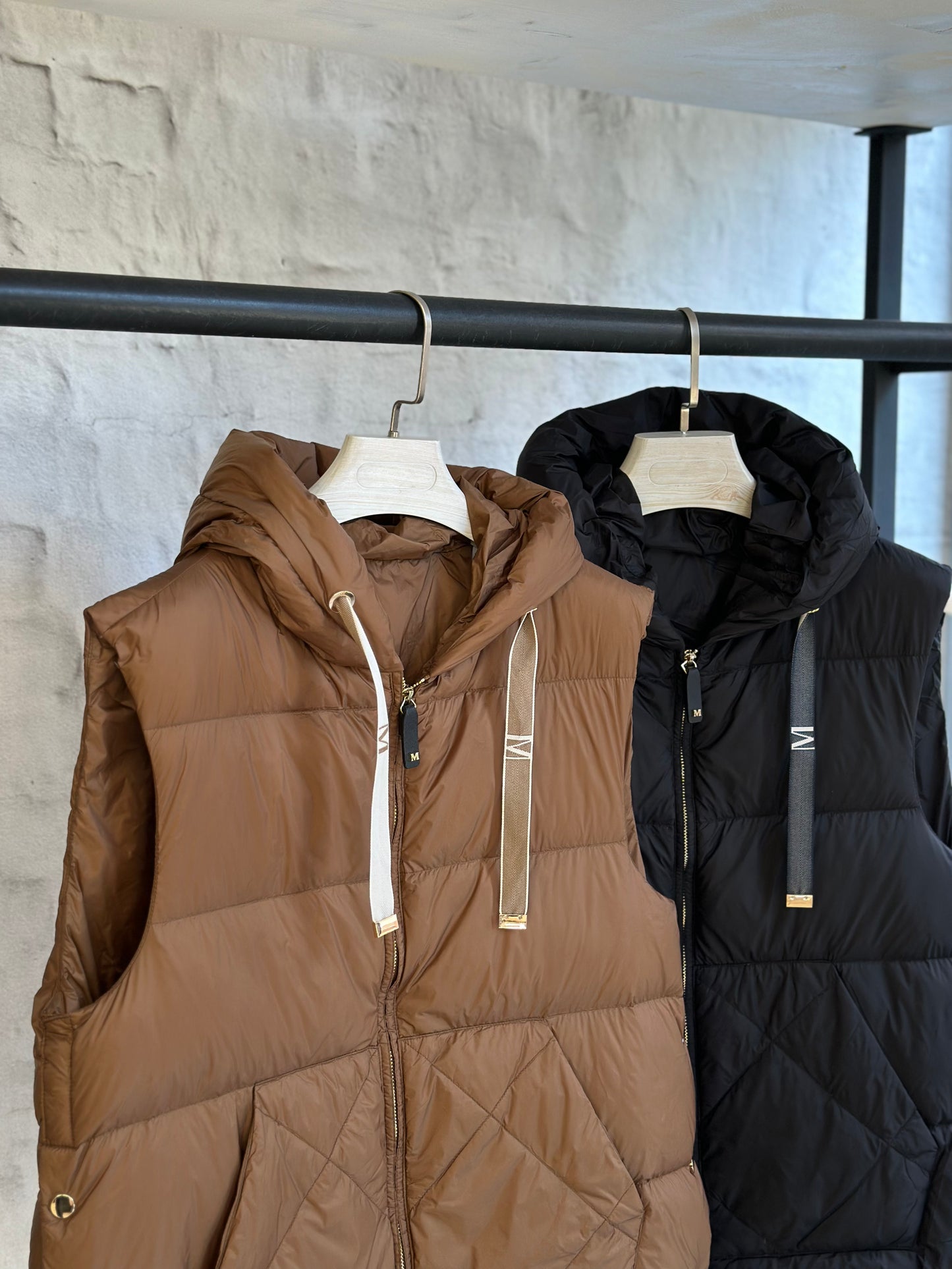 Дамски елек- къс, кафяв