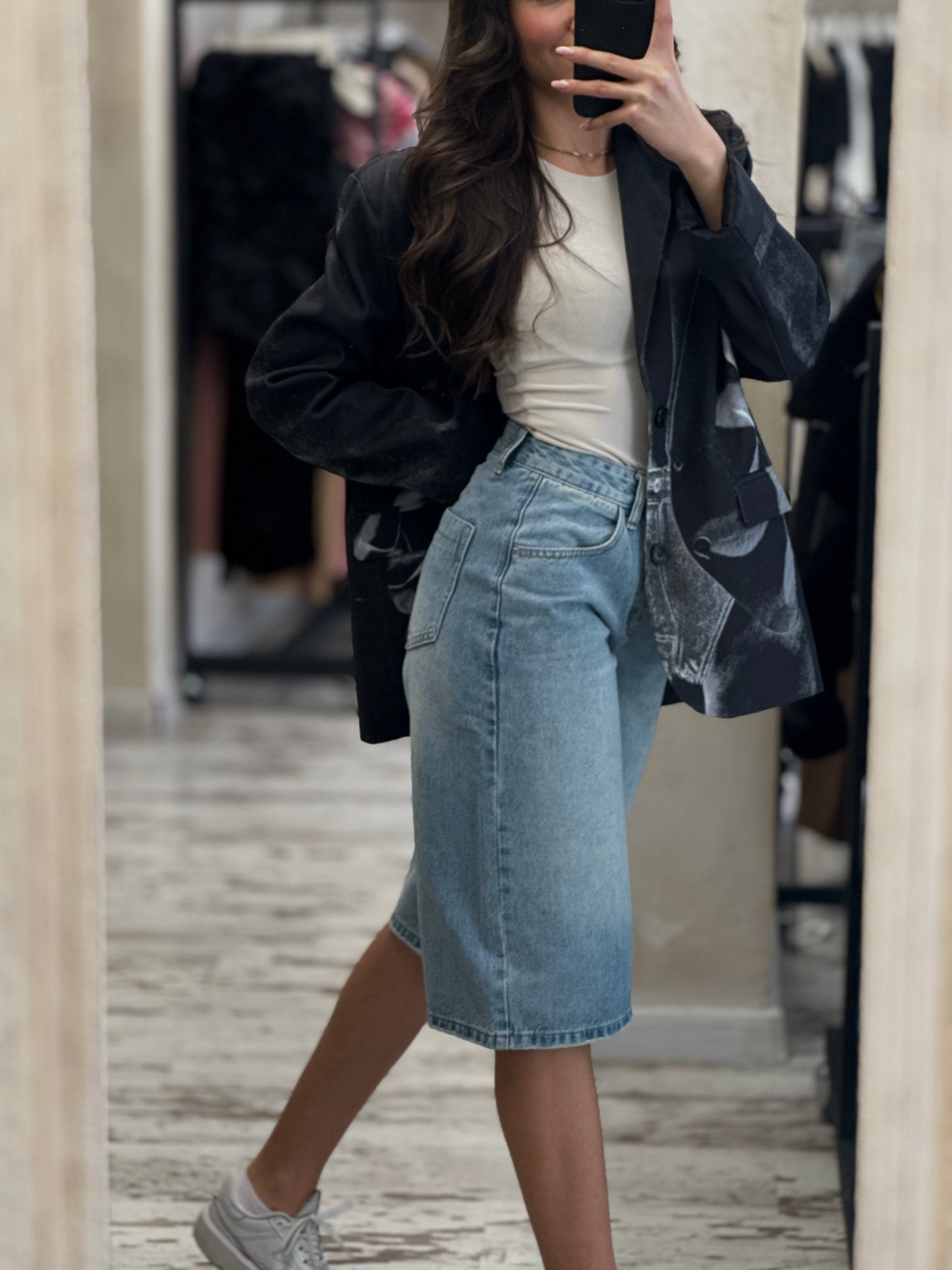 Дамски дънки до коляно