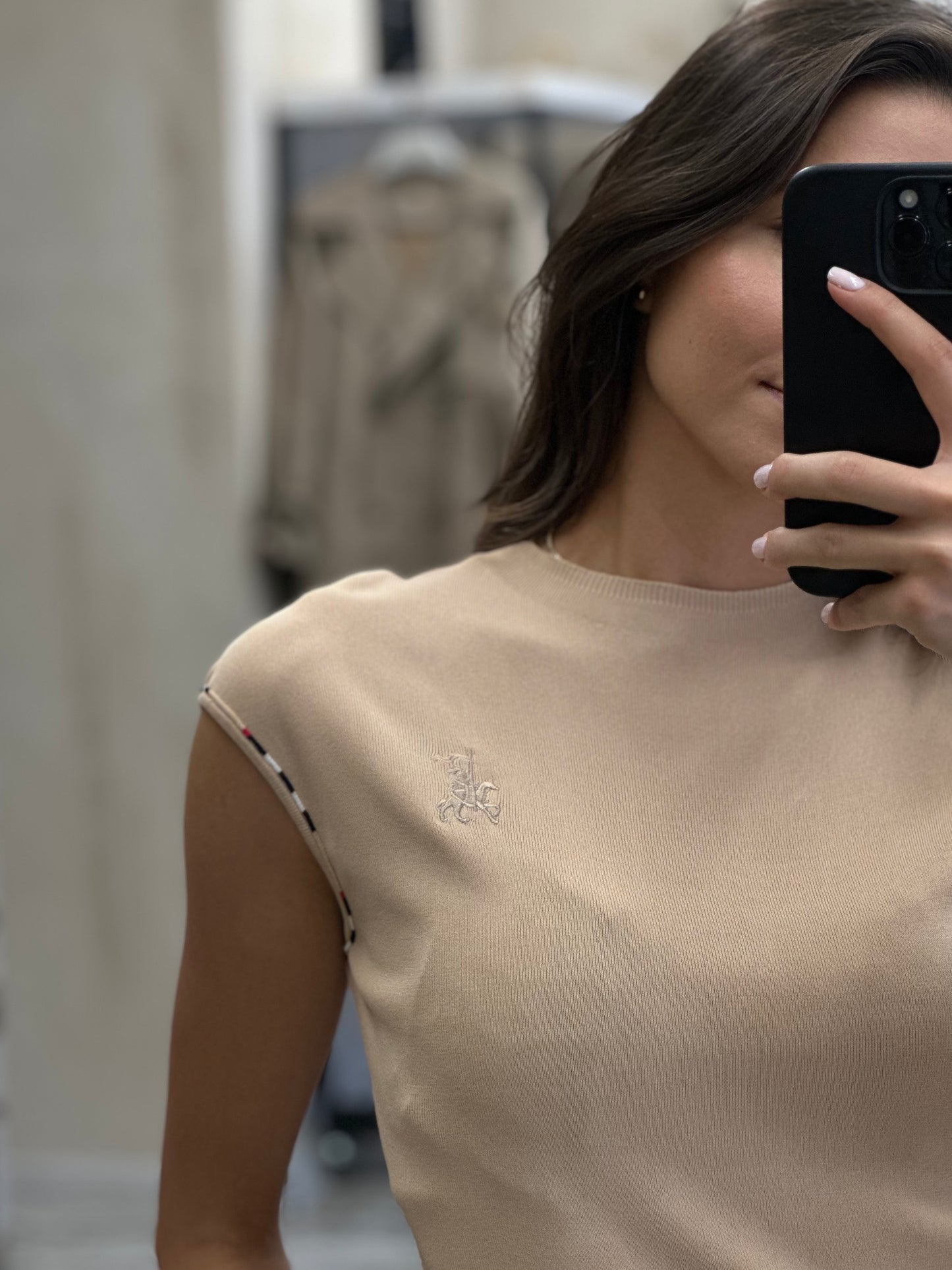 Дамско плетено елече- кафяво