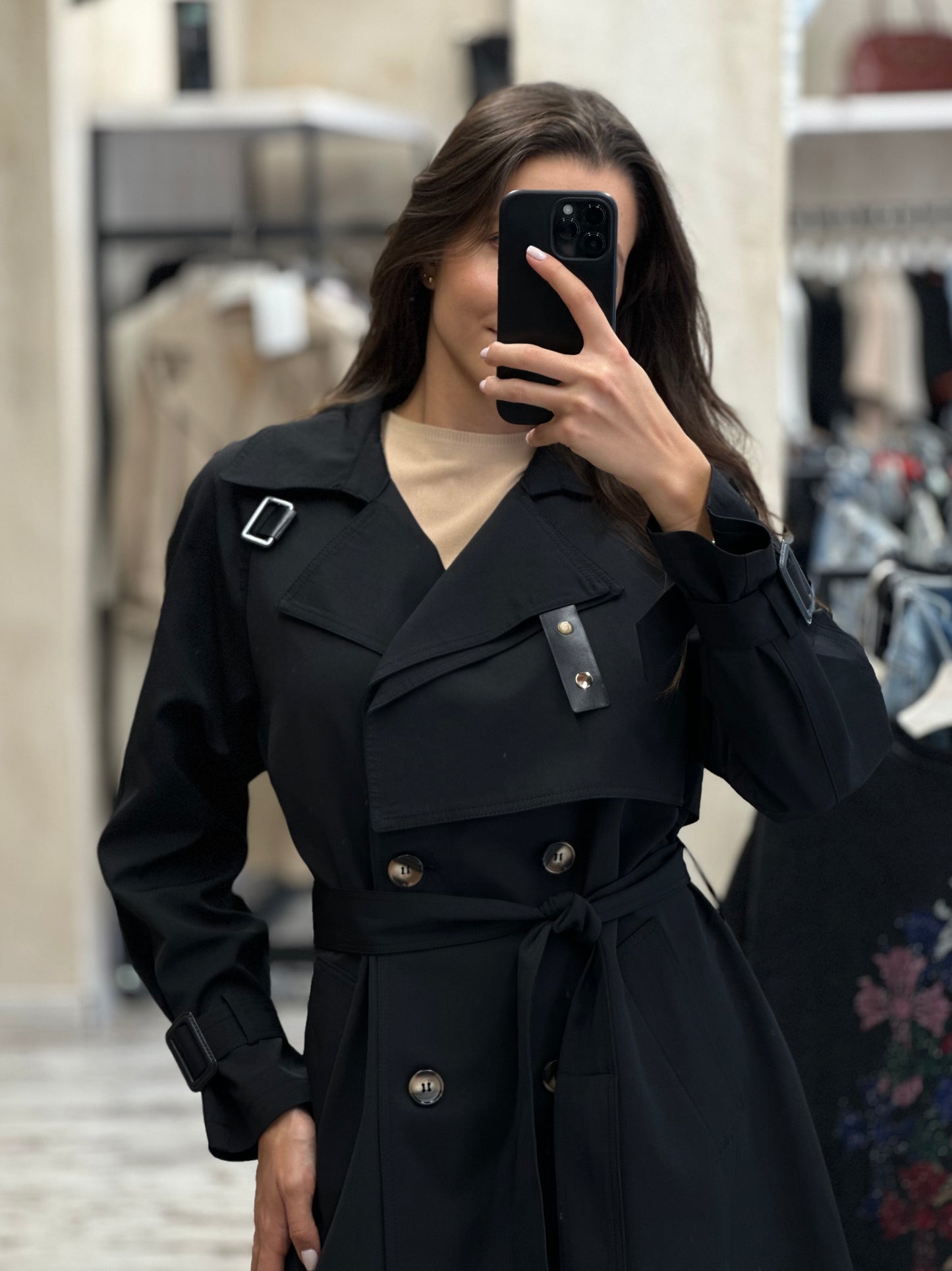 Дълъг шлифер с колан-черен