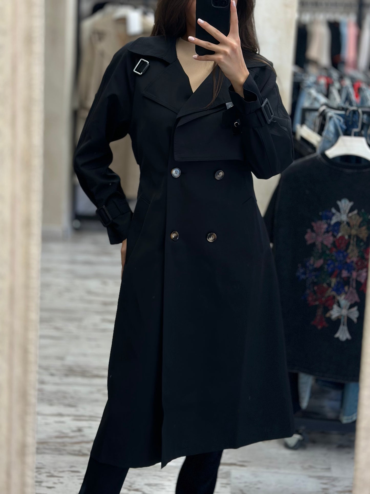 Дълъг шлифер с колан-бежов