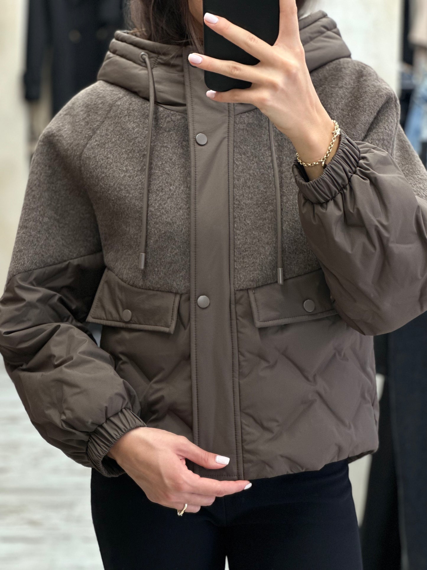 Дамско късо палто-кафяво