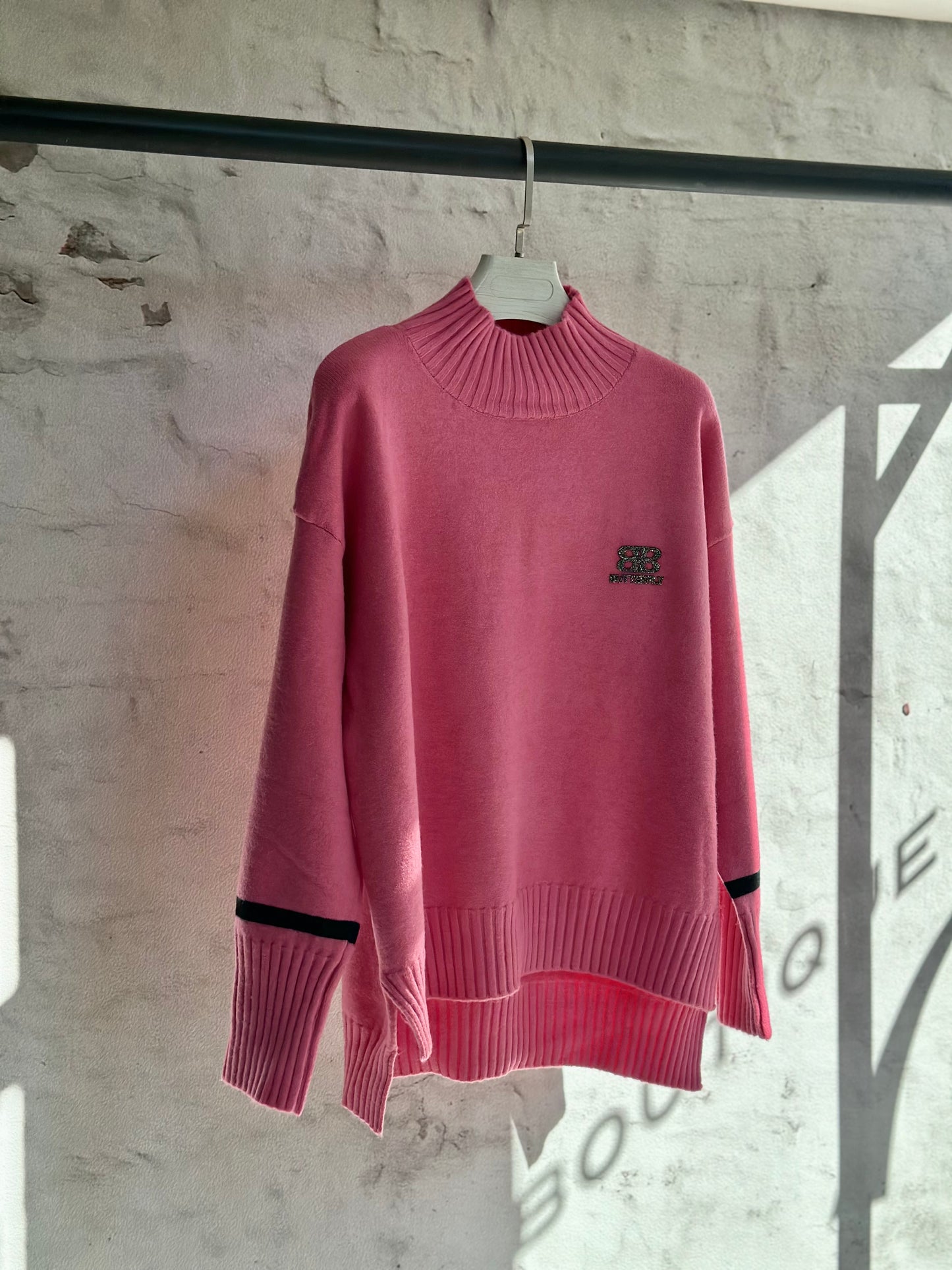 Дамски пуловер BB-циклама