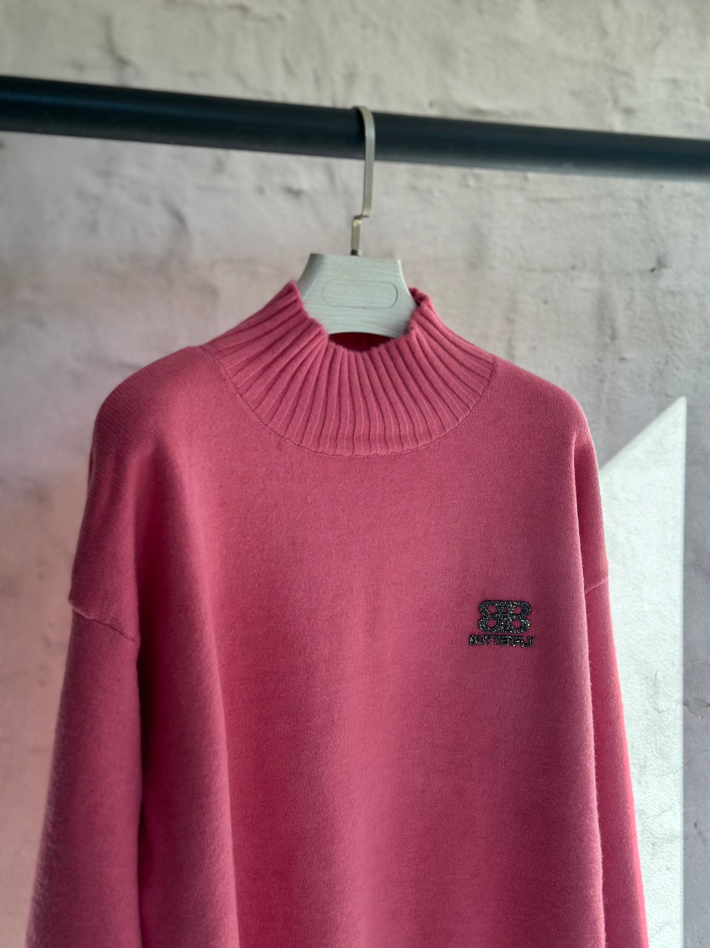 Дамски пуловер BB-циклама