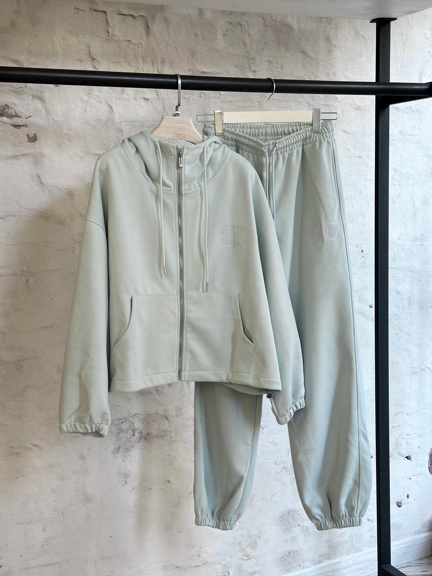 Дамски спортен екип (комплект)-светло син