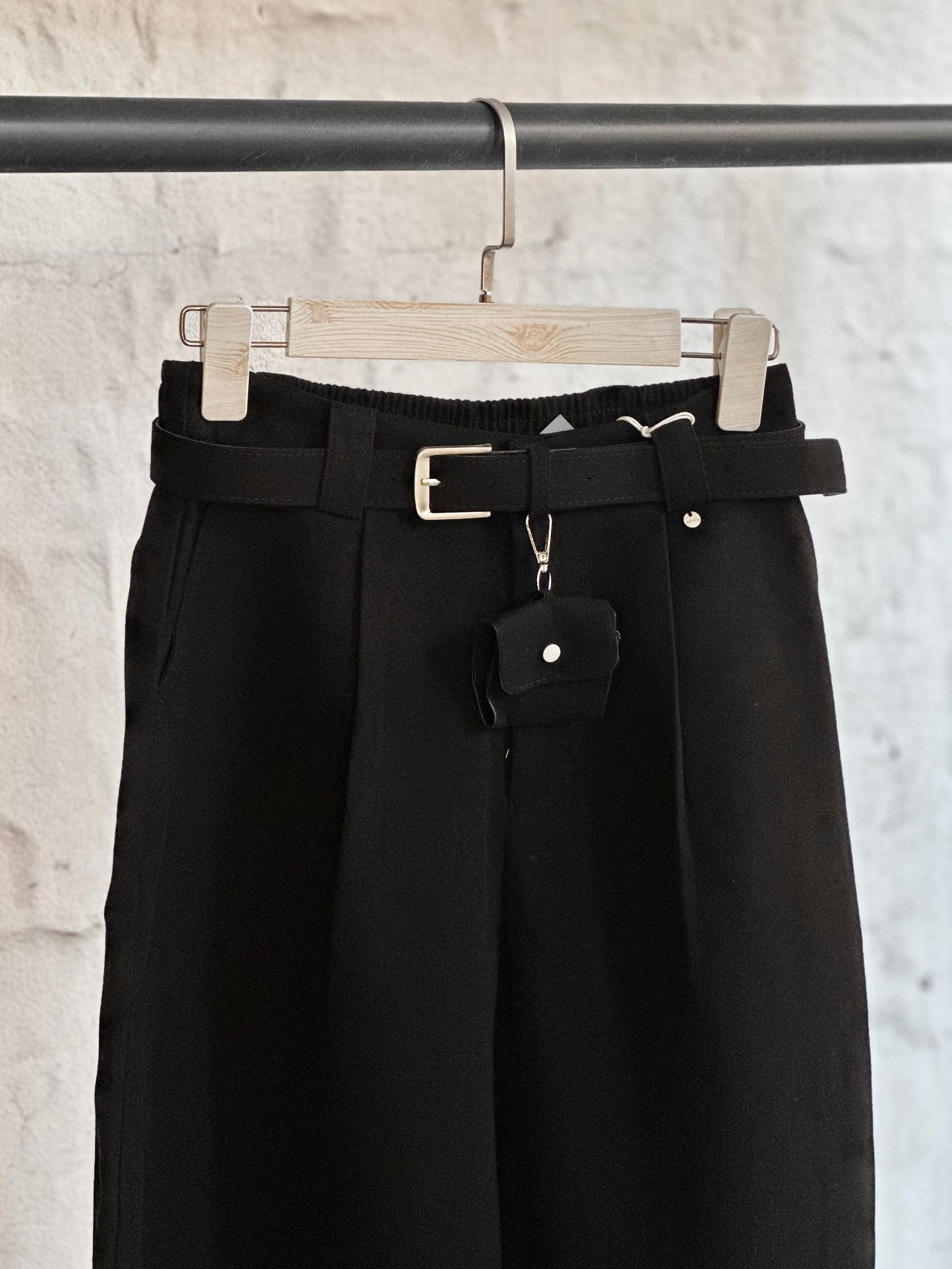 Дамски панталон Capri- черен