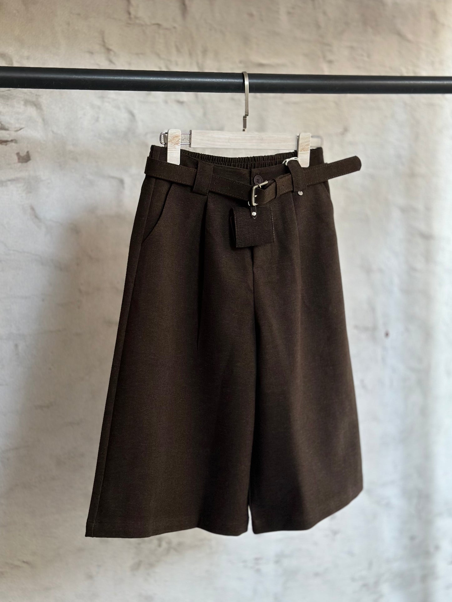 Дамски панталон Capri- кафяв