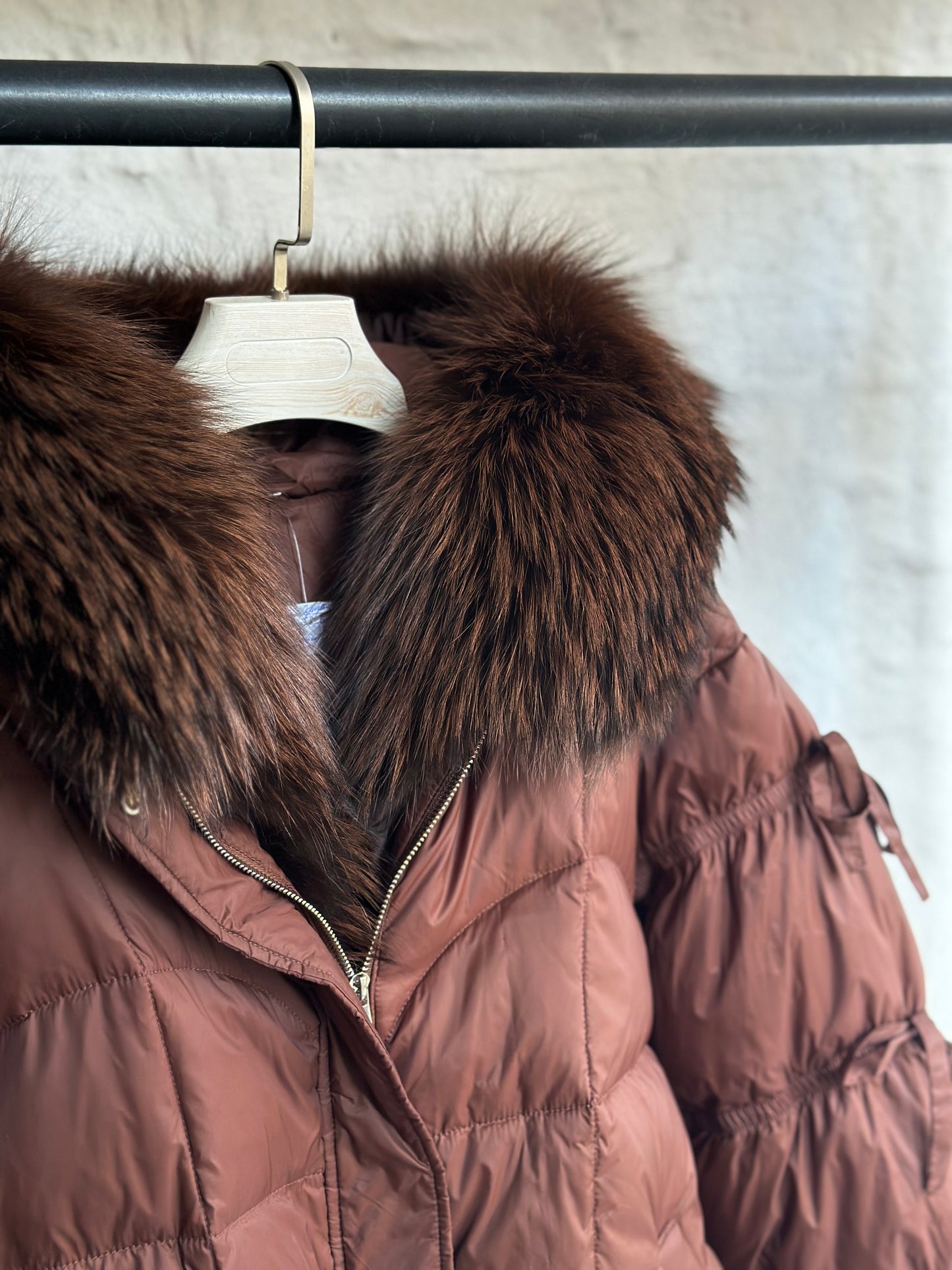 Дамско яке с гъши пух и естествен косъм- кафяво