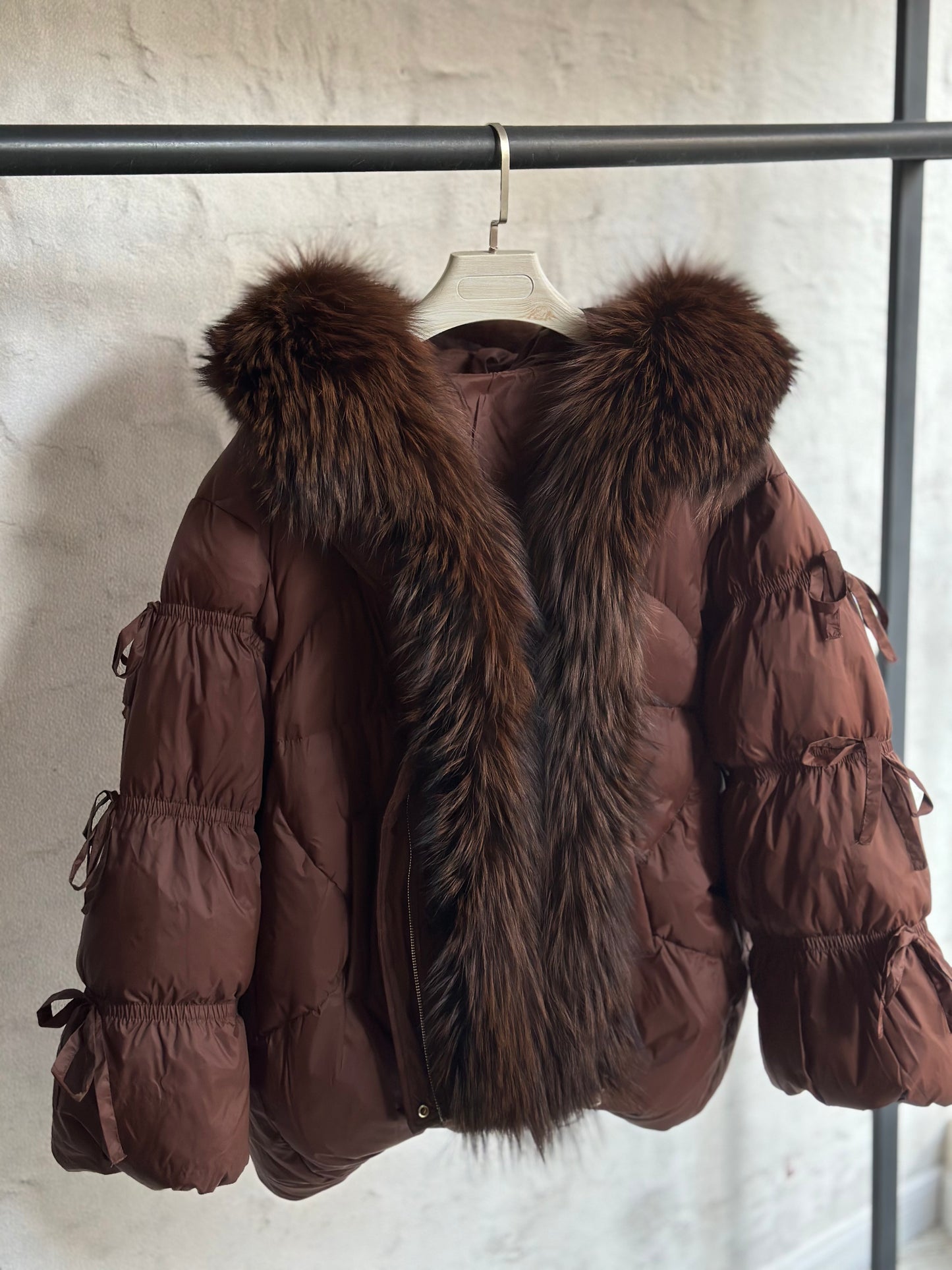 Дамско яке с гъши пух и естествен косъм- кафяво