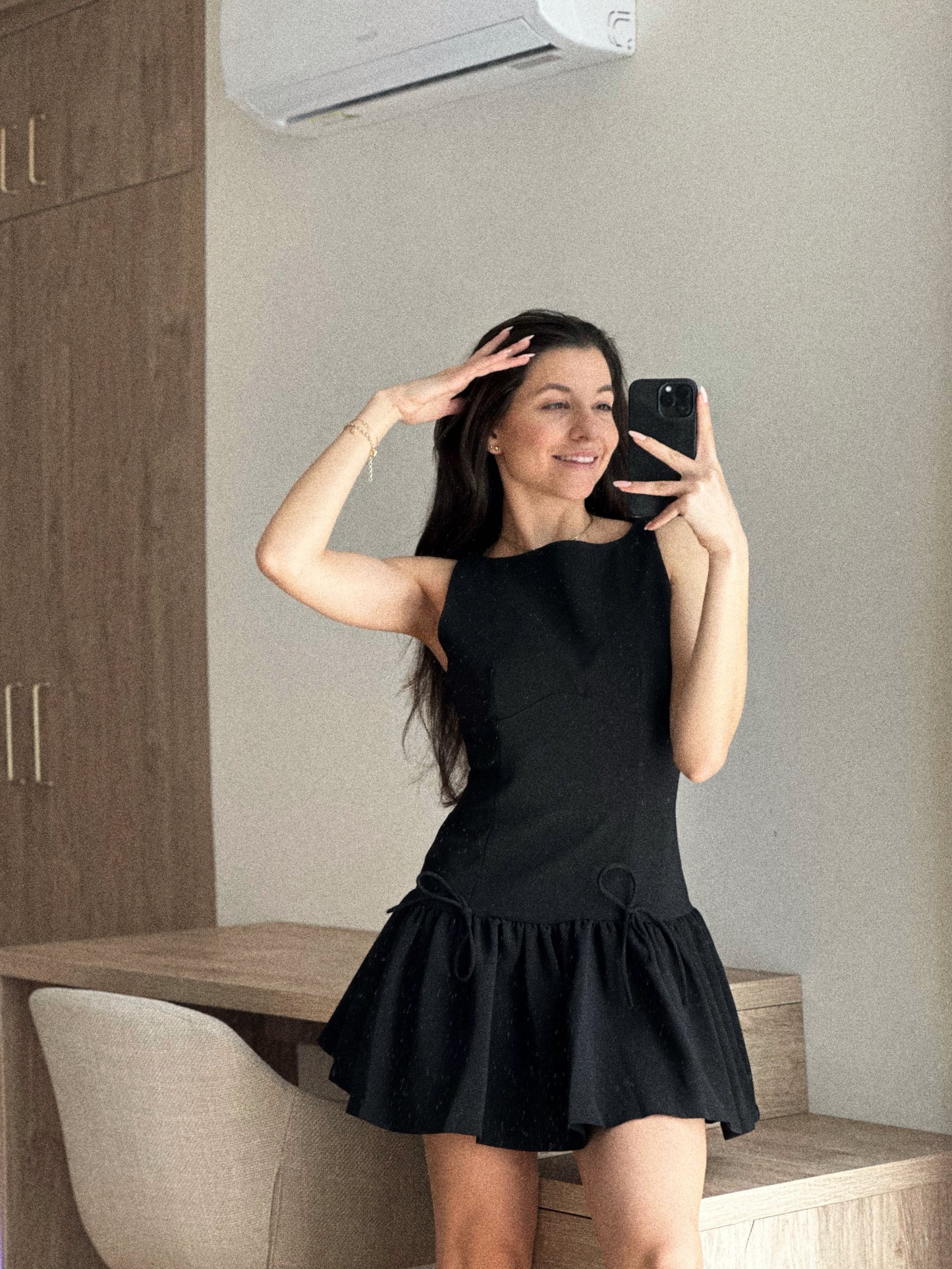 Дамска черна рокля