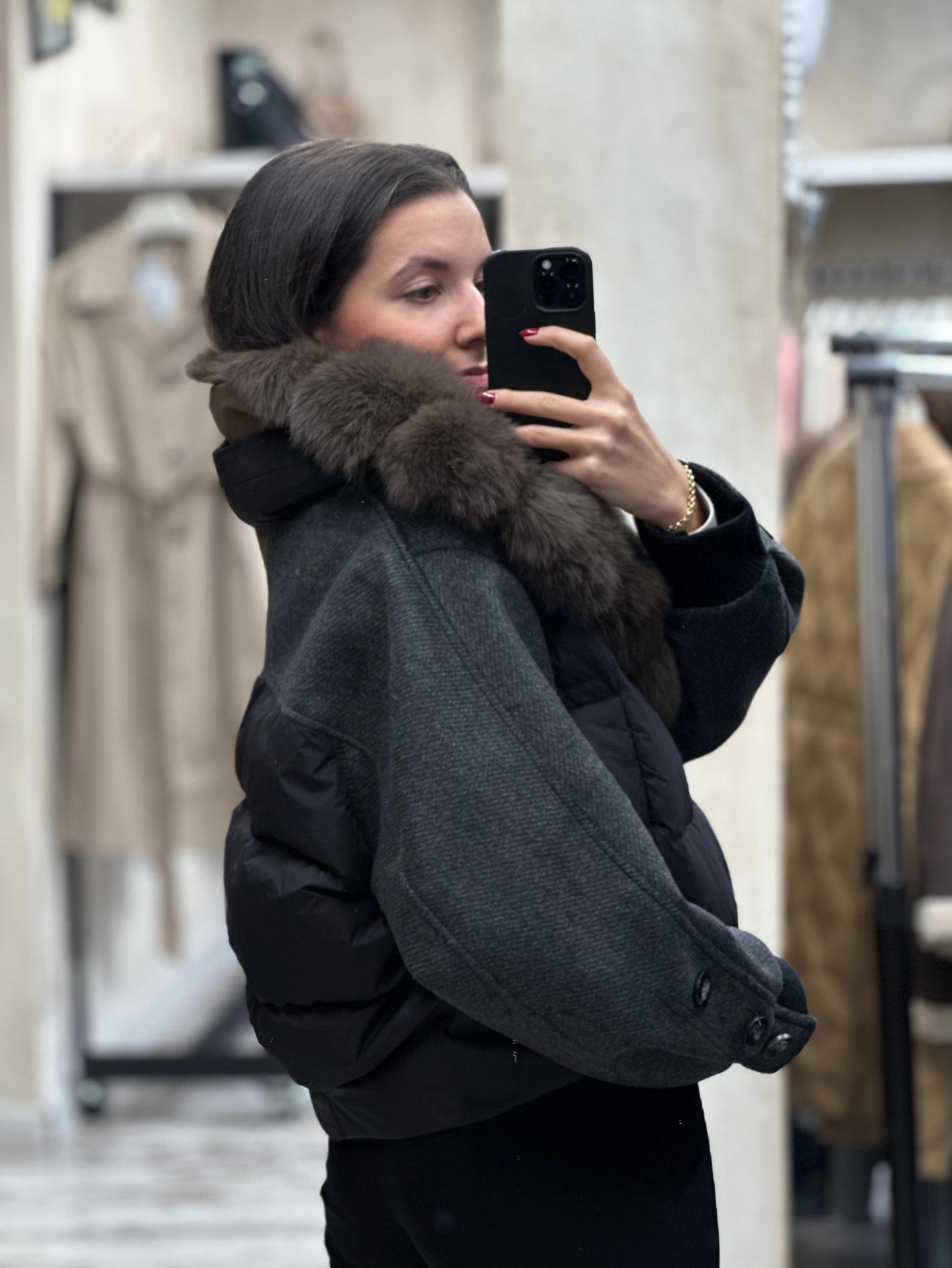 Дамско яке с гъши пух и естествен кафяв косъм