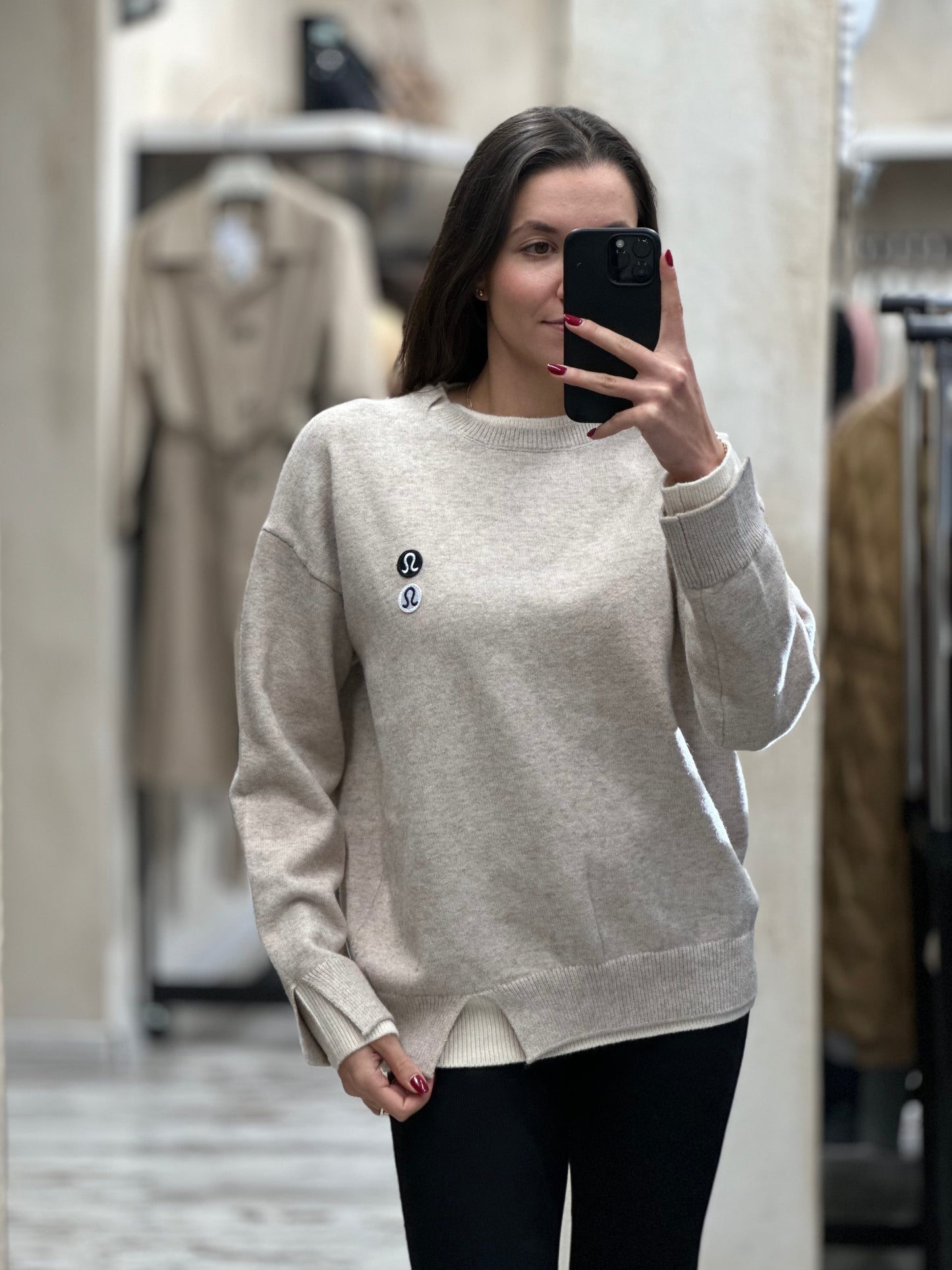 Дамски пуловер Омега- крема