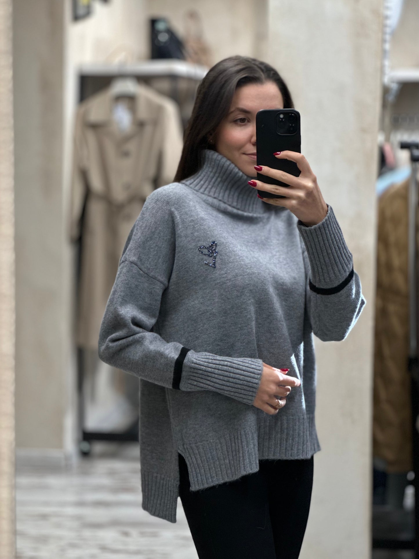 Дамски пуловер поло-сив