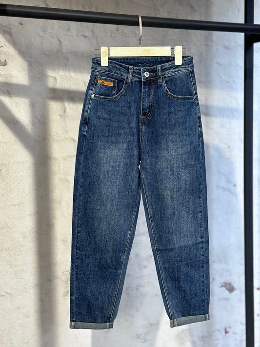 Дамски дънки с висока талия